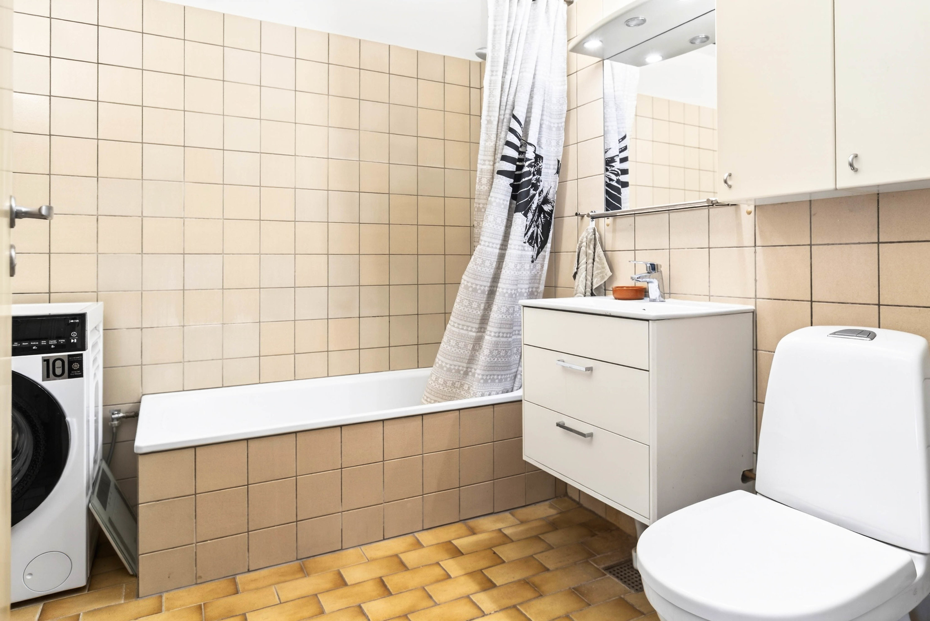 Fremhævet  billede i fuldskærmstilstand. Billede af Pærevangen 5, st.. tv., Smørumnedre, 2765 Smørum