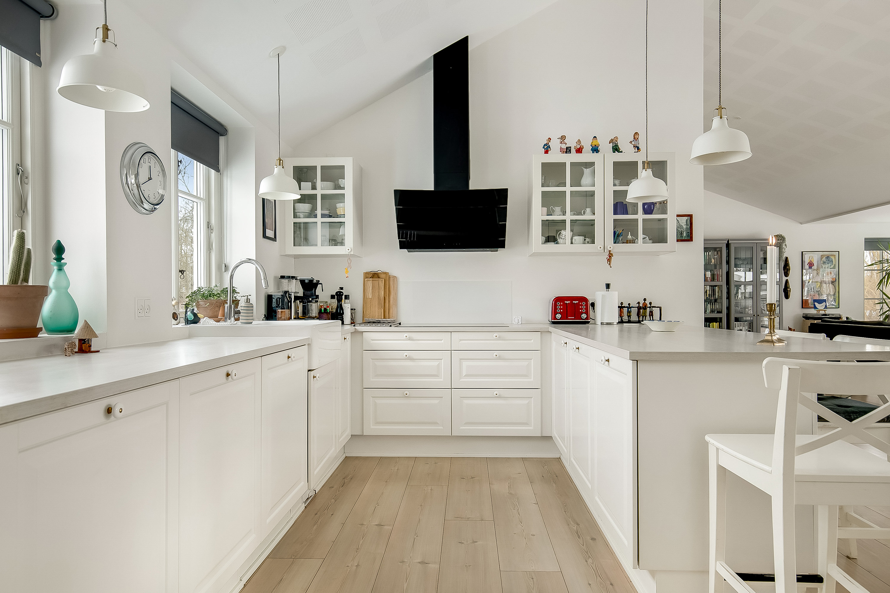 Fremhævet køkken billede i fuldskærmstilstand. Billede af Varmarkvej 29, 6092 Sønder Stenderup