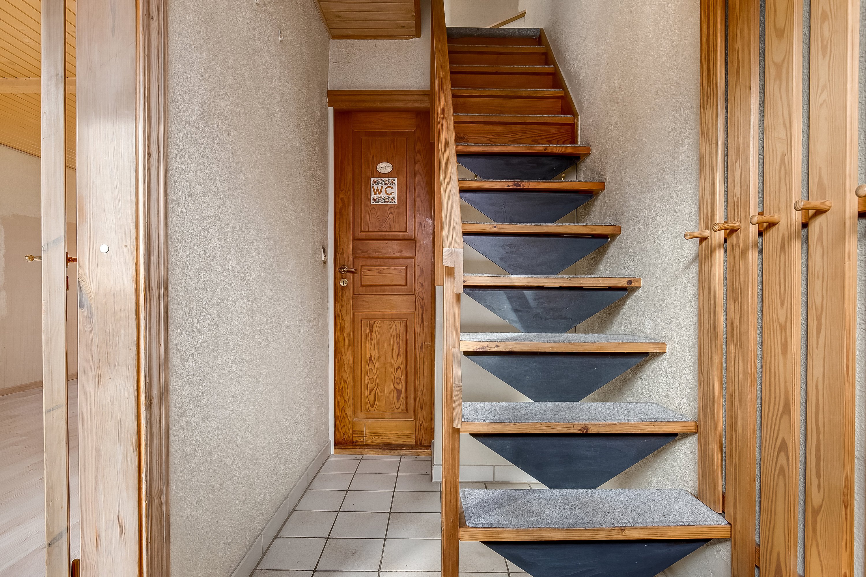 Fremhævet entré billede i fuldskærmstilstand. Billede af Bjerggade 24, 6000 Kolding