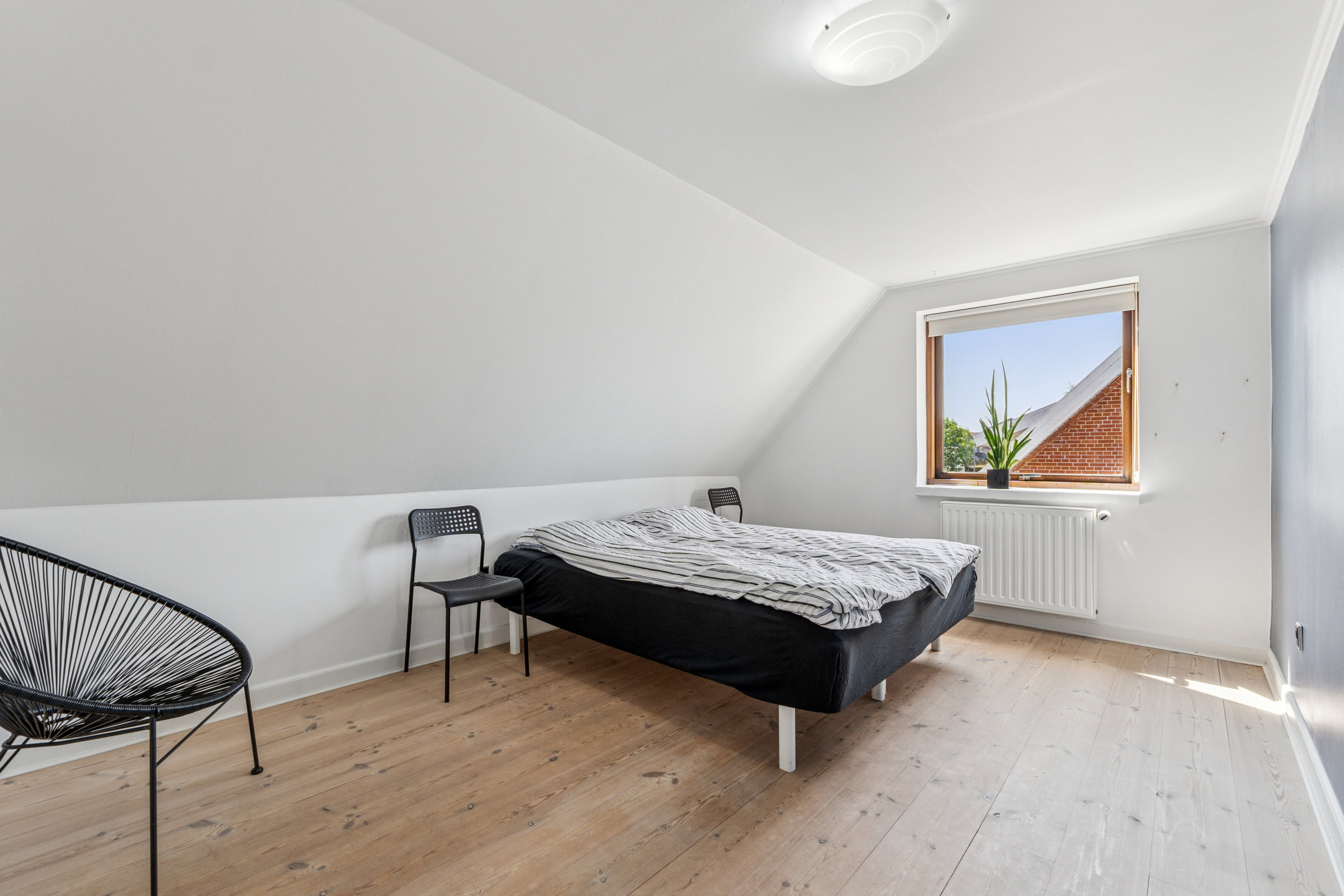 Fremhævet værelse billede i fuldskærmstilstand. Billede af Langgade 1, Fjelstervang, 6933 Kibæk