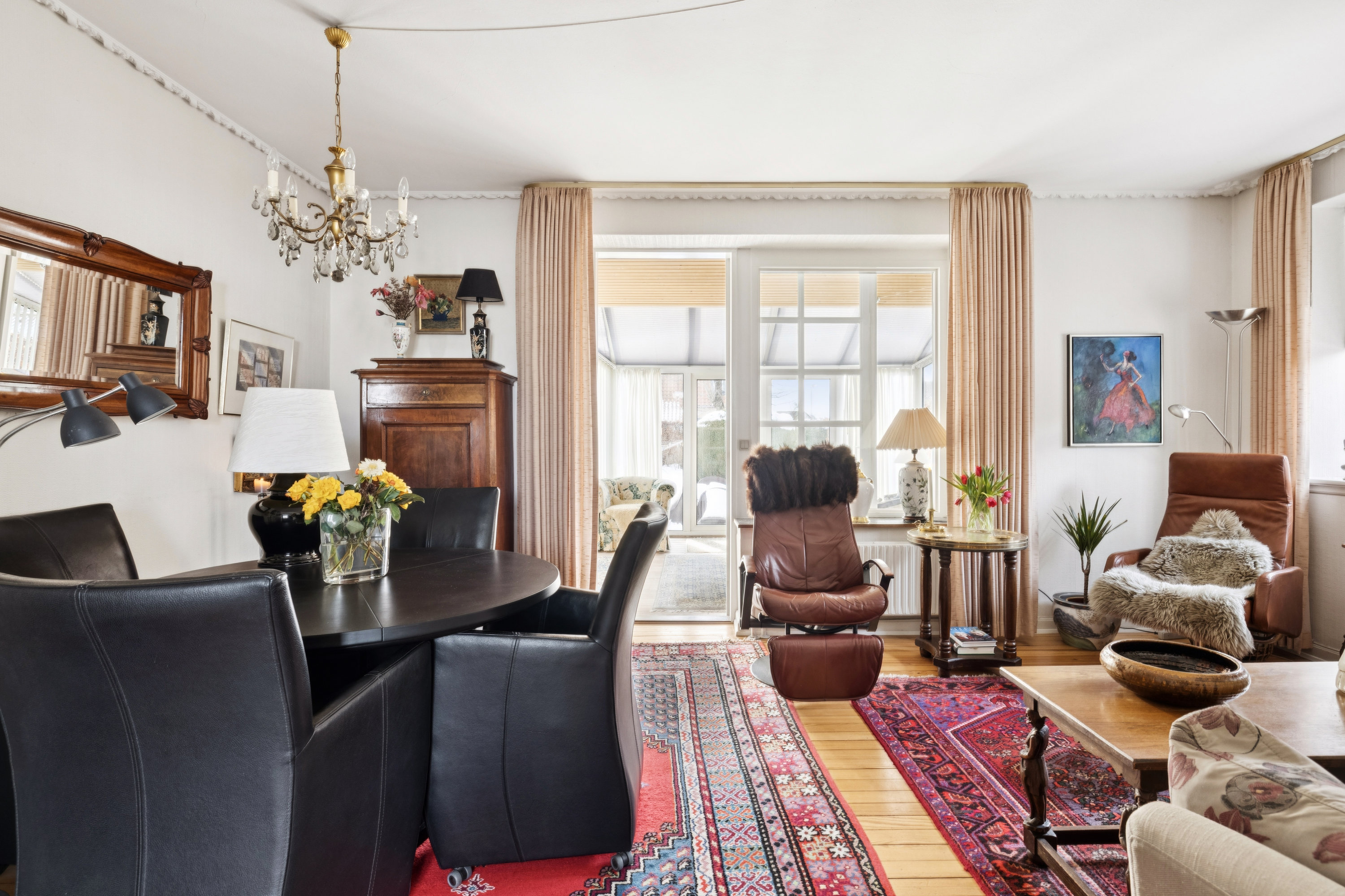 Fremhævet stue billede i fuldskærmstilstand. Billede af Kølvej 36, 8500 Grenaa