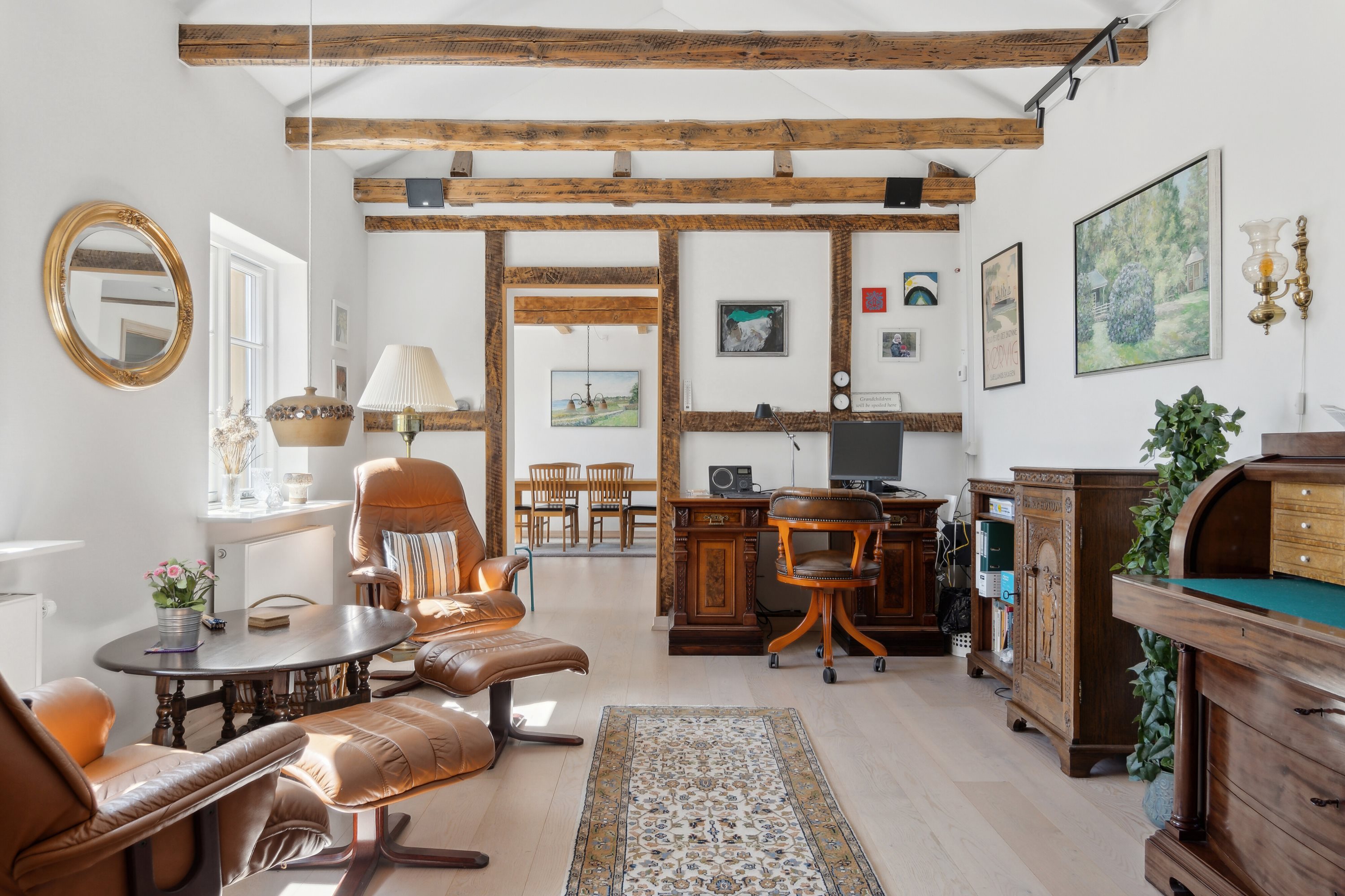 Fremhævet stue billede i fuldskærmstilstand. Billede af Fjordvænget 13, 4581 Rørvig