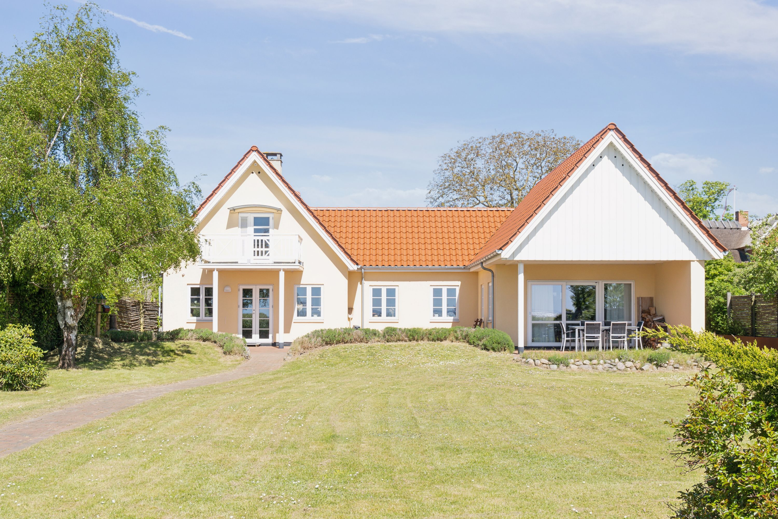 Fremhævet udendørs billede i fuldskærmstilstand. Billede af Fjordvænget 13, 4581 Rørvig