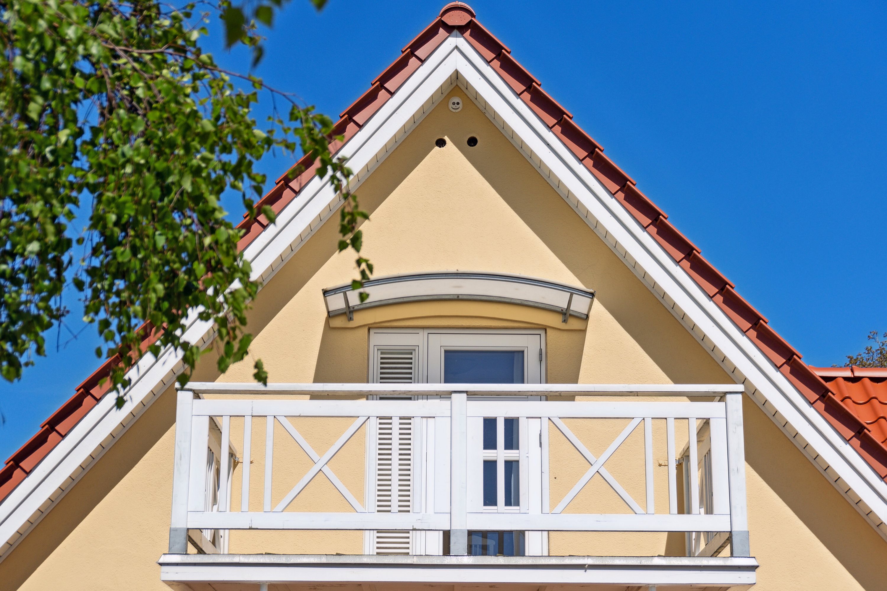 Fremhævet udendørs billede i fuldskærmstilstand. Billede af Fjordvænget 13, 4581 Rørvig