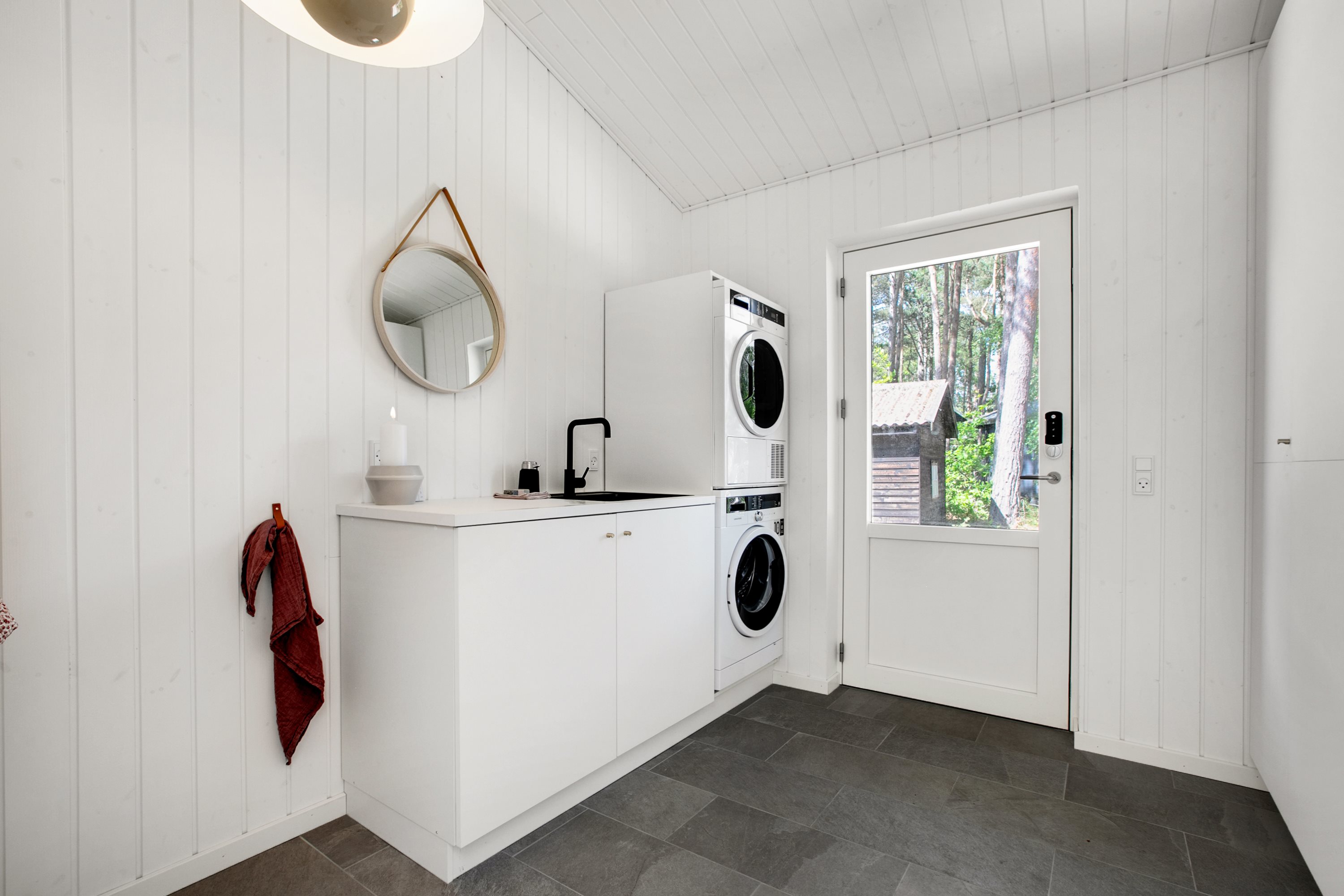 Fremhævet bryggers billede i fuldskærmstilstand. Billede af Skovvej 19, Fjellerup Strand, 8585 Glesborg