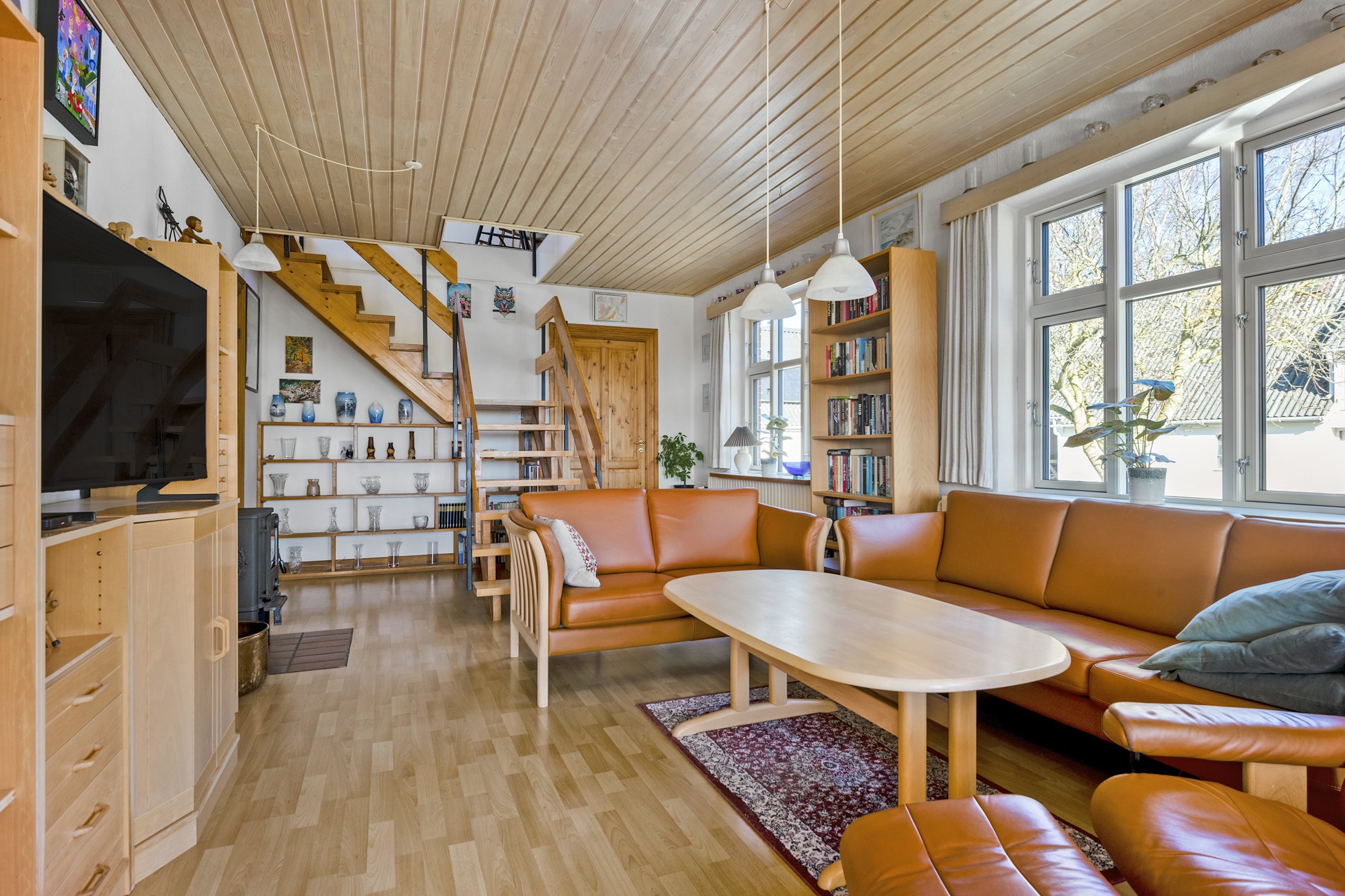 Fremhævet stue billede i fuldskærmstilstand. Billede af Krogsgade 4, Gylling, 8300 Odder