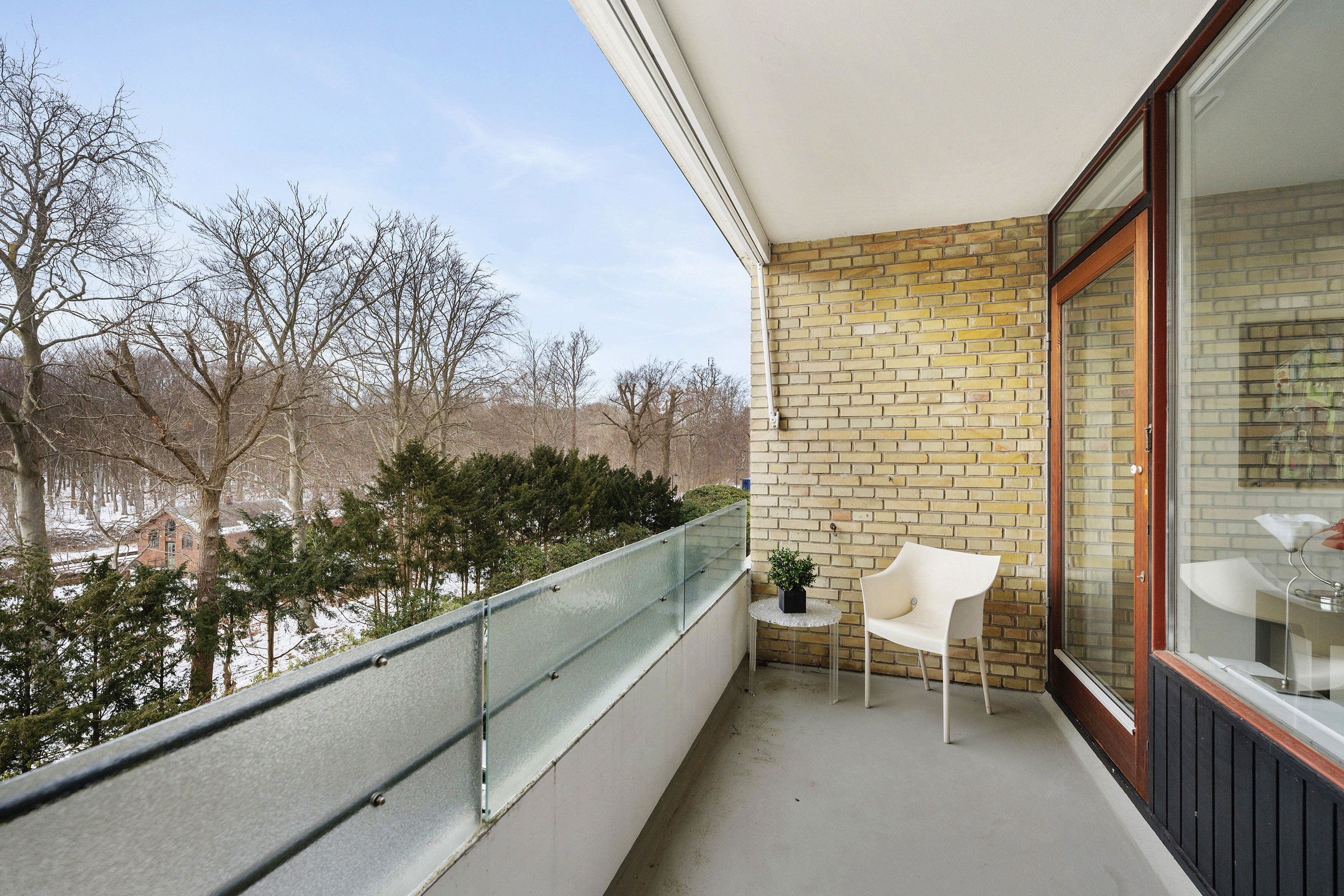 Fremhævet ejendommen billede i fuldskærmstilstand. Billede af Skodsborgparken 42, 3. th., 2942 Skodsborg