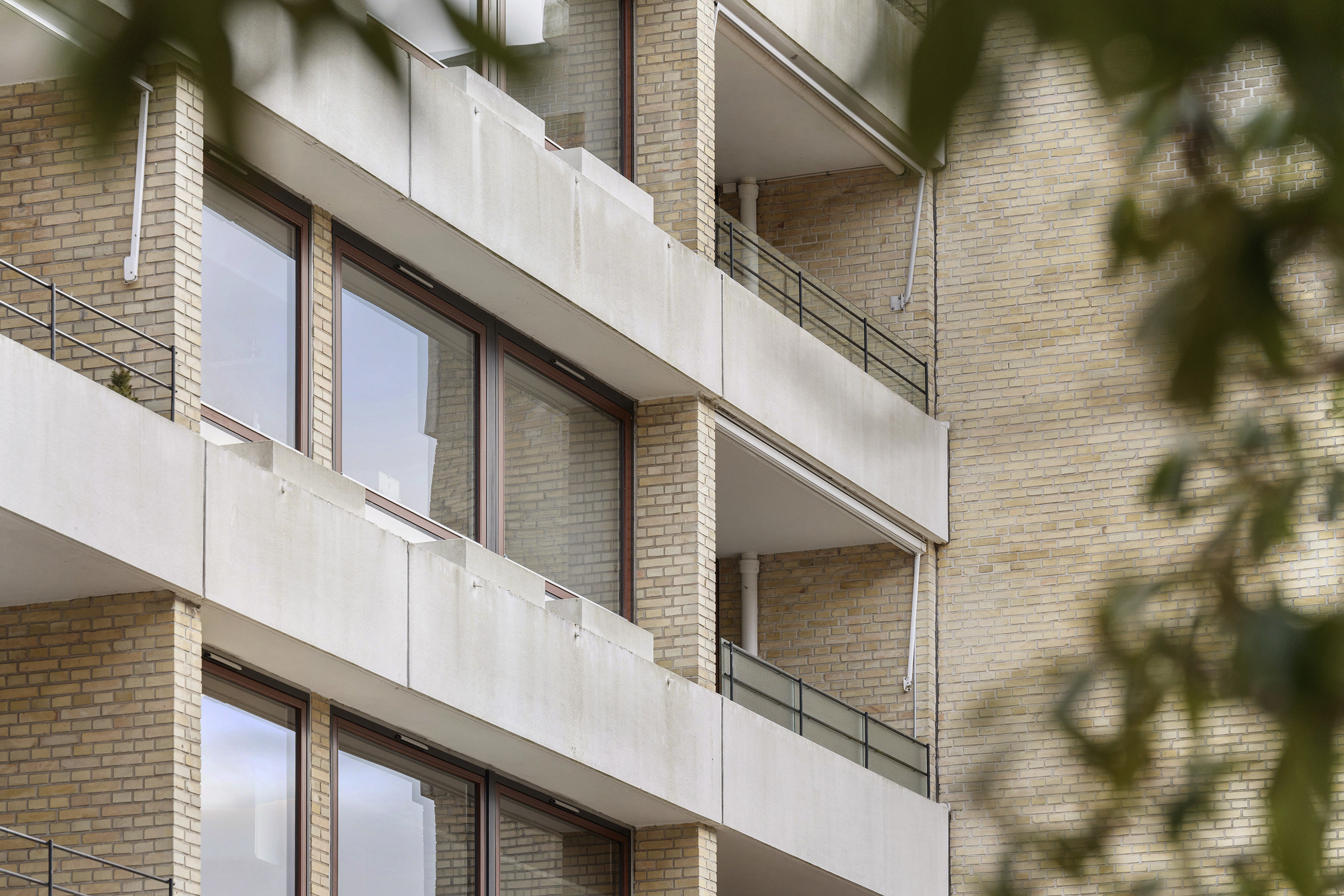 Fremhævet ejendommen billede i fuldskærmstilstand. Billede af Skodsborgparken 42, 3. th., 2942 Skodsborg