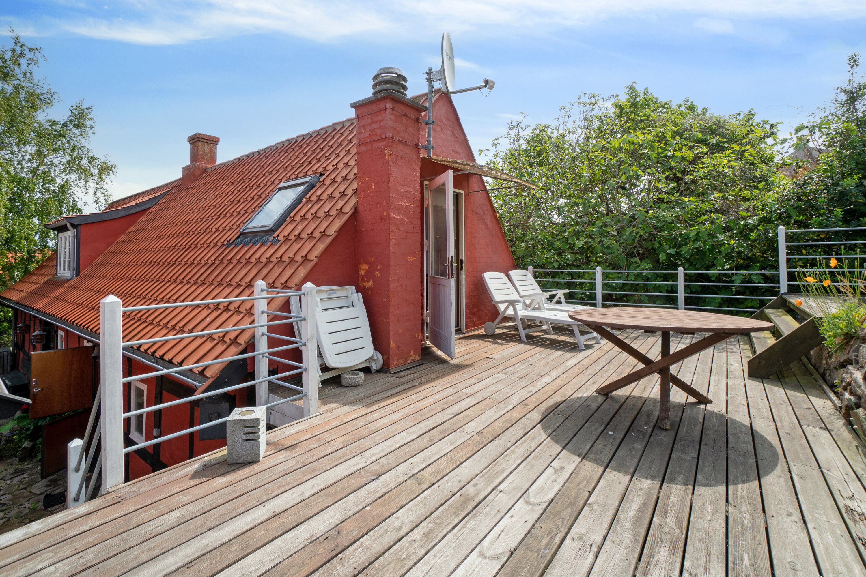 Fremhævet terrasse billede i fuldskærmstilstand. Billede af Brøddegade 39, 3760 Gudhjem