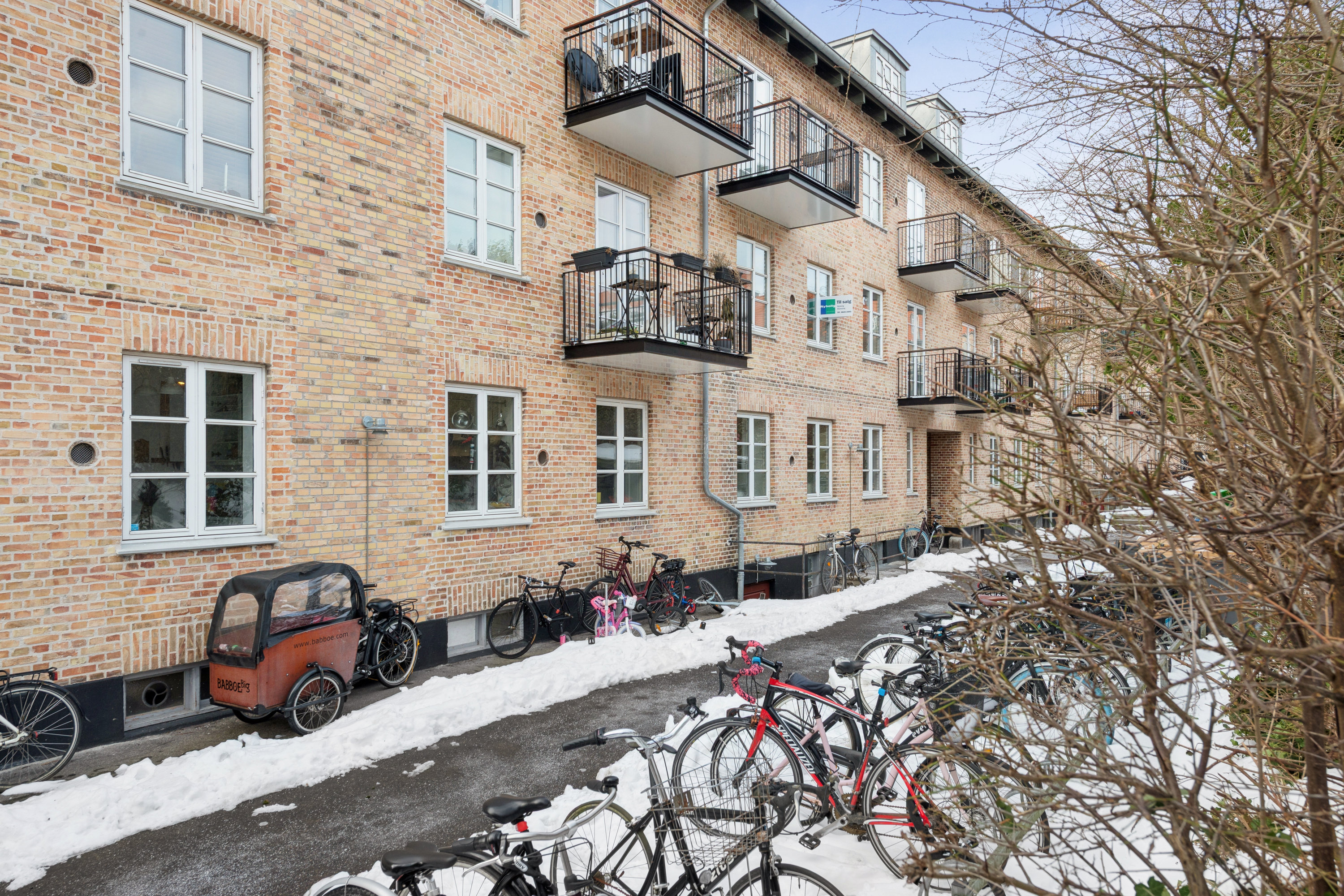 Fremhævet andet billede i fuldskærmstilstand. Billede af Brønshøjvej 73, 1. th., 2700 Brønshøj