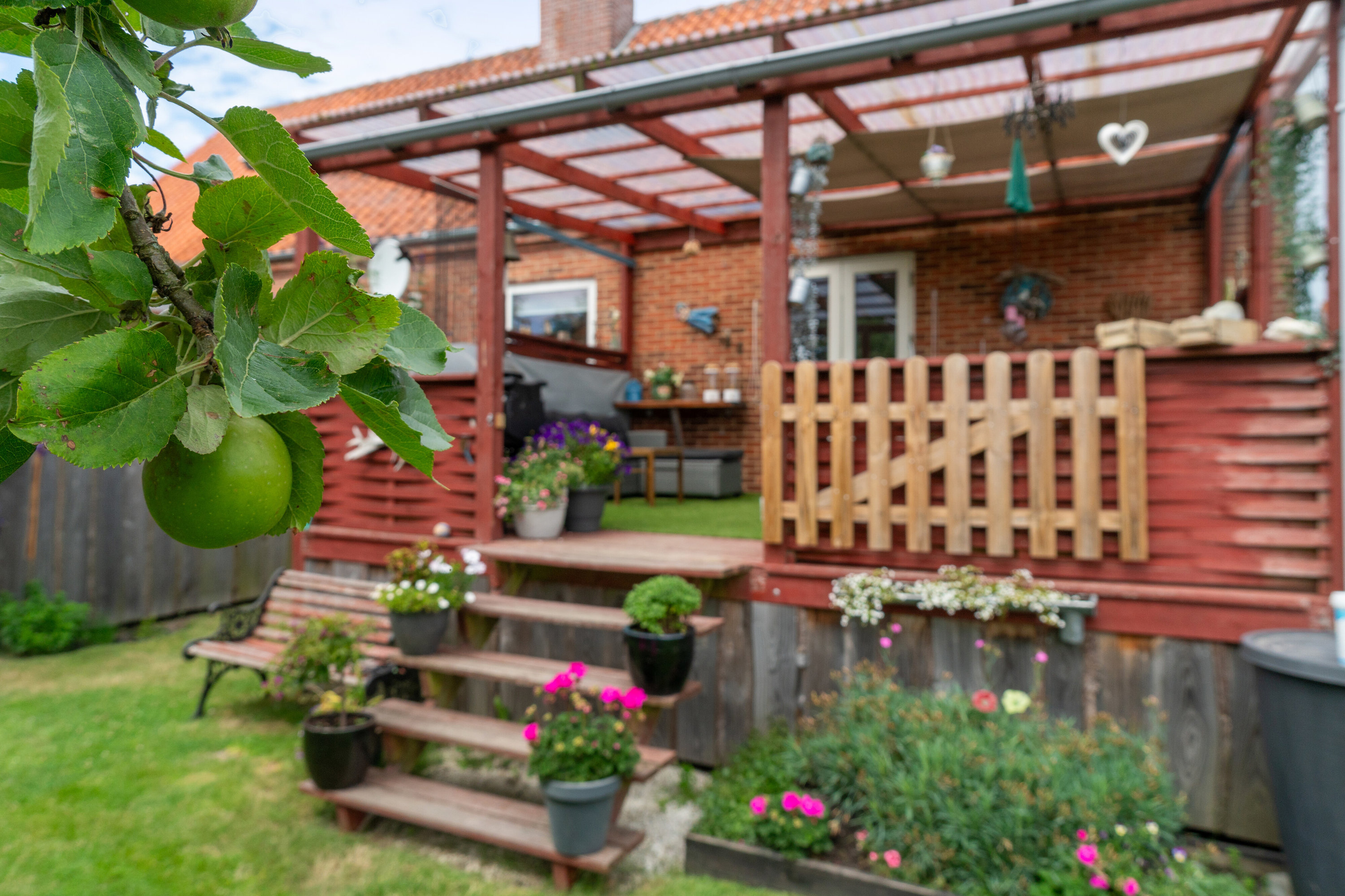 Fremhævet udendørs billede i fuldskærmstilstand. Billede af Stakhaven 4, Aakirkeby, 3720 Aakirkeby