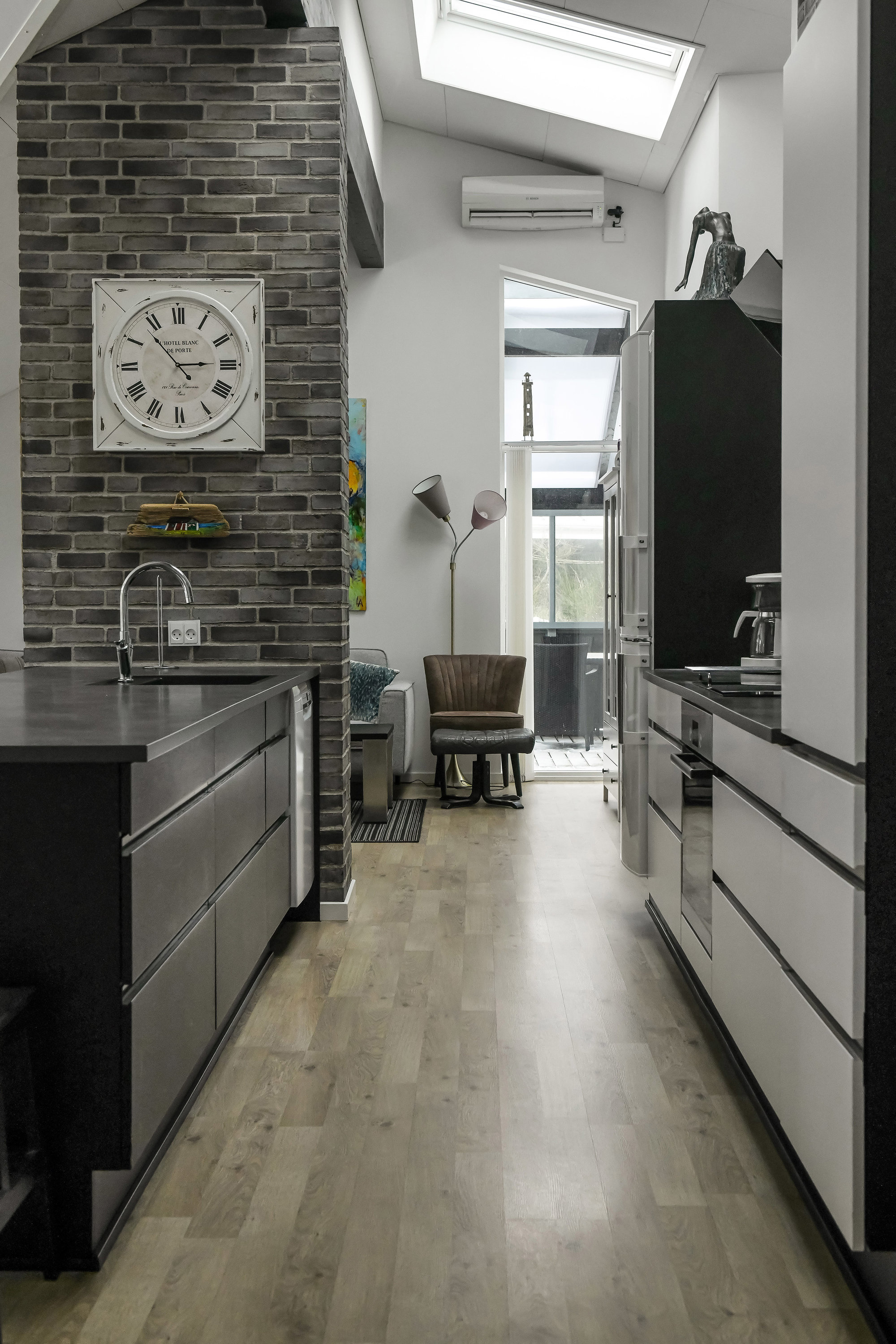 Fremhævet køkken billede i fuldskærmstilstand. Billede af Horns Bjerge 15, 6857 Blåvand