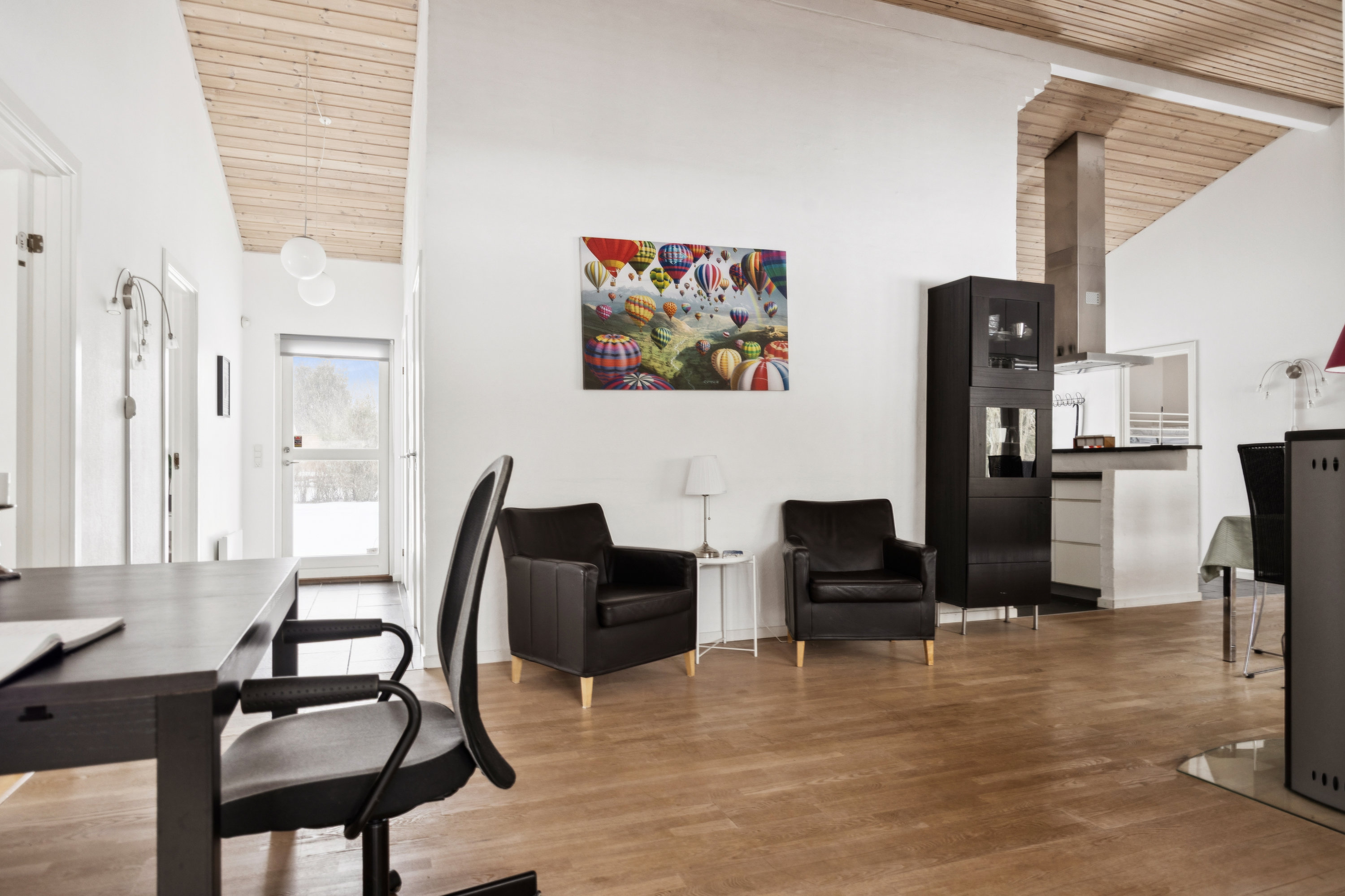 Fremhævet stue billede i fuldskærmstilstand. Billede af Ritavej 5, 9370 Hals