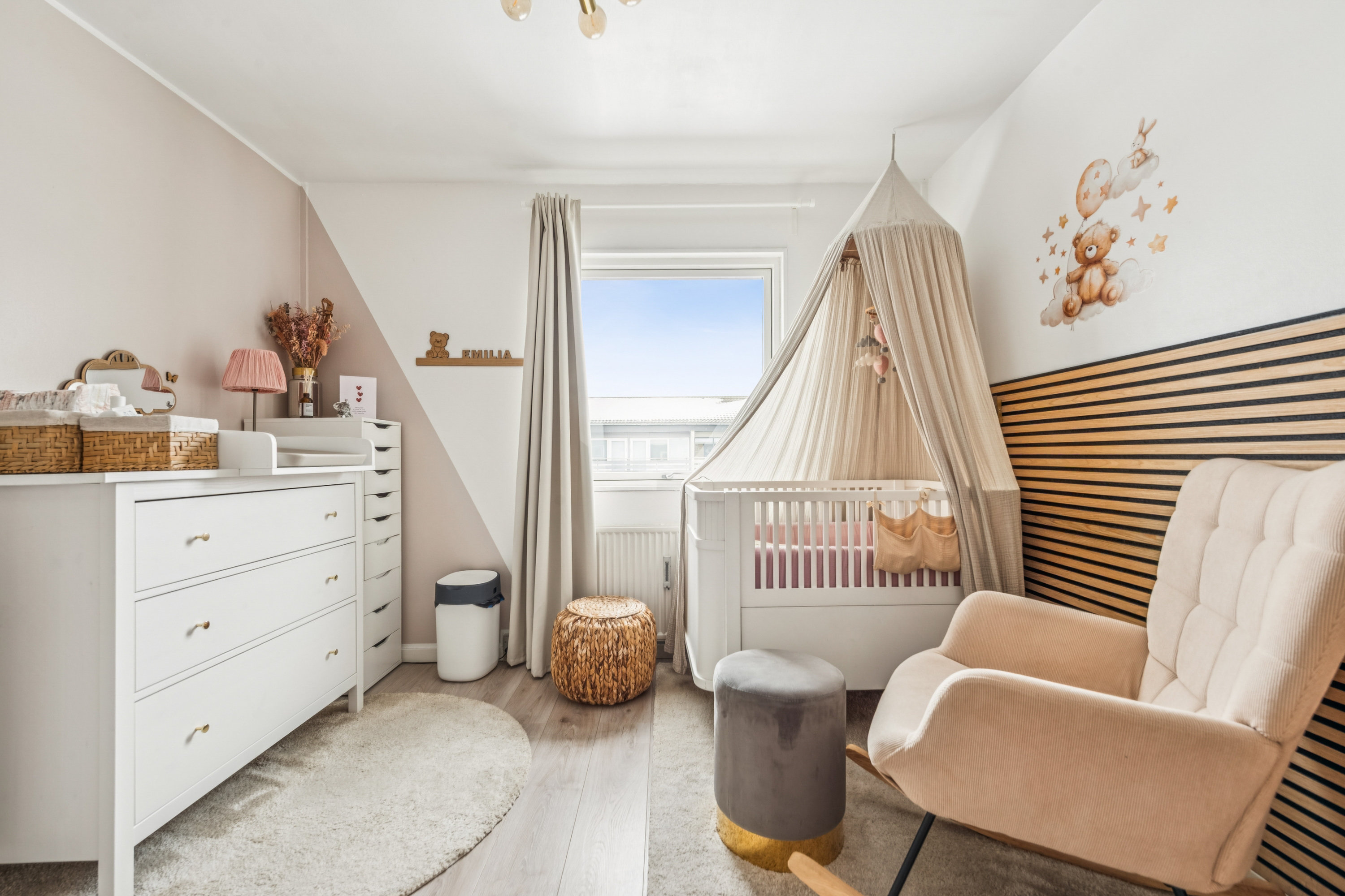 Fremhævet badeværelse billede i fuldskærmstilstand. Billede af Blåhegnet 50, 2670 Greve