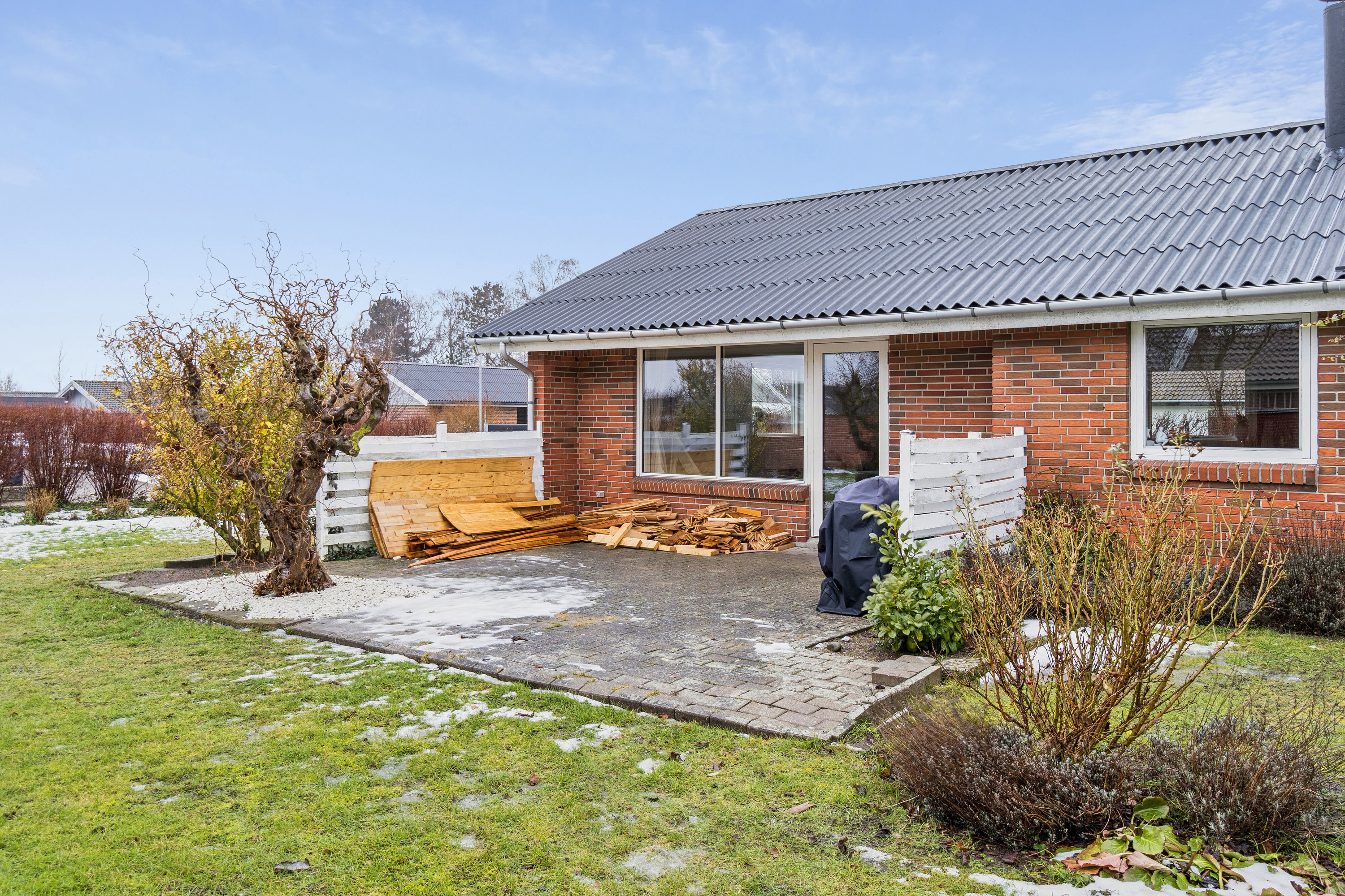 Fremhævet terrasse billede i fuldskærmstilstand. Billede af Vejsager 19, 4241 Vemmelev