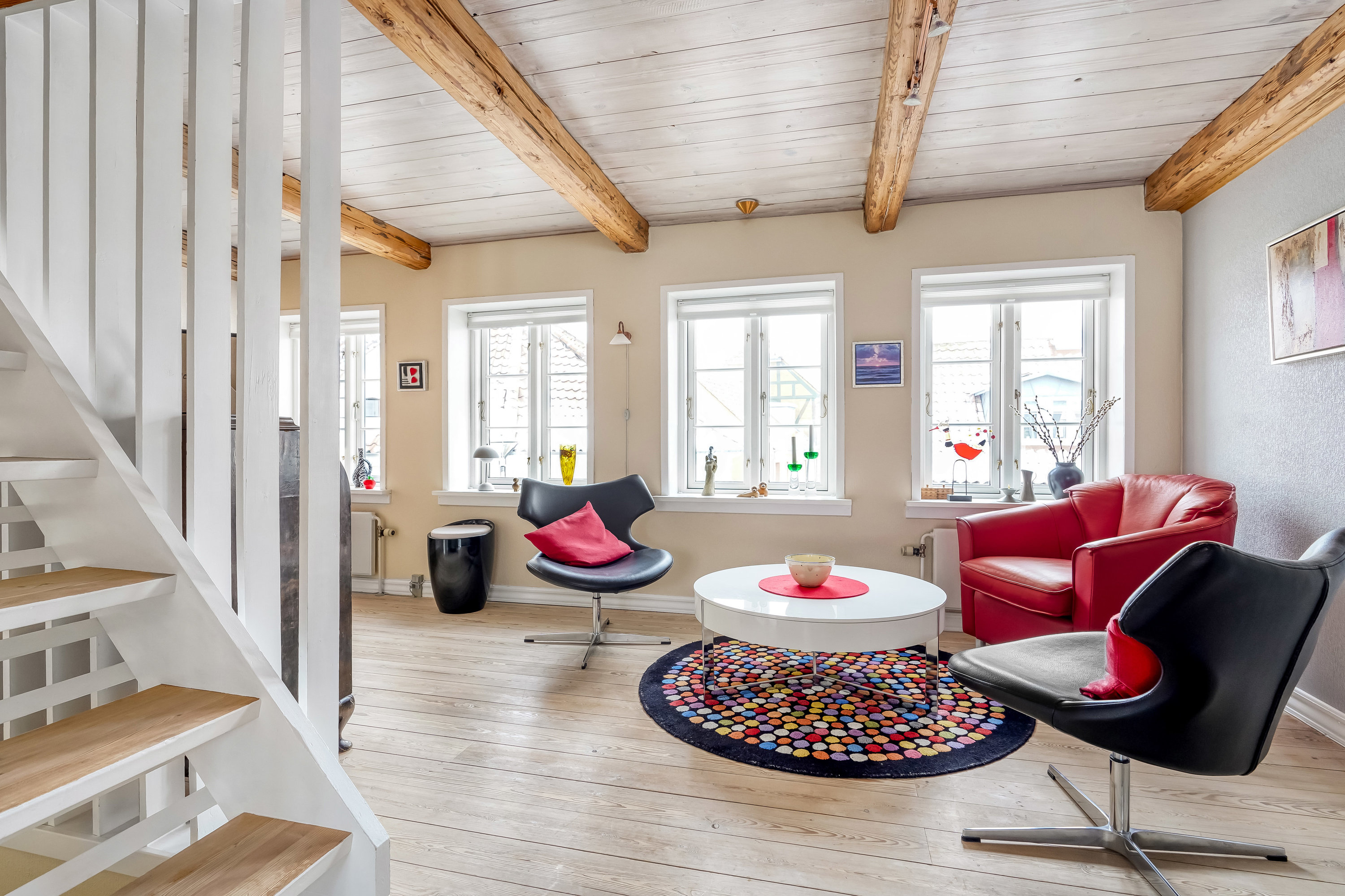 Fremhævet stue billede i fuldskærmstilstand. Billede af Ramsherred 20, 5000 Odense C