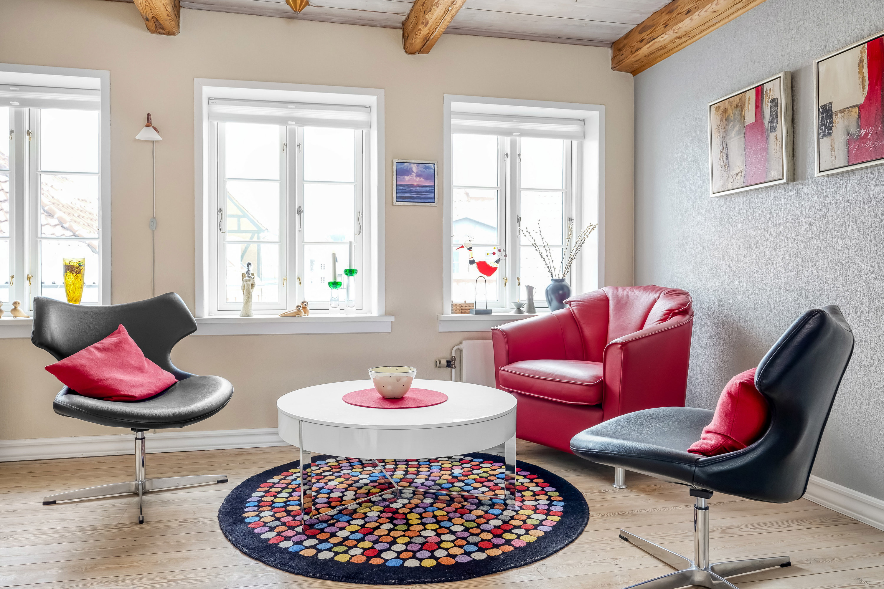 Fremhævet stue billede i fuldskærmstilstand. Billede af Ramsherred 20, 5000 Odense C