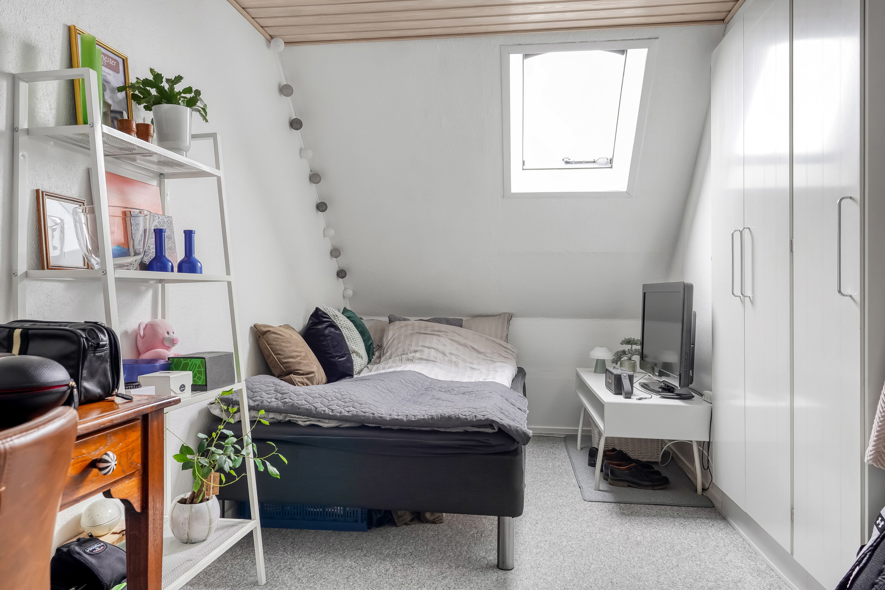 Fremhævet værelse billede i fuldskærmstilstand. Billede af Ramsherred 20, 5000 Odense C