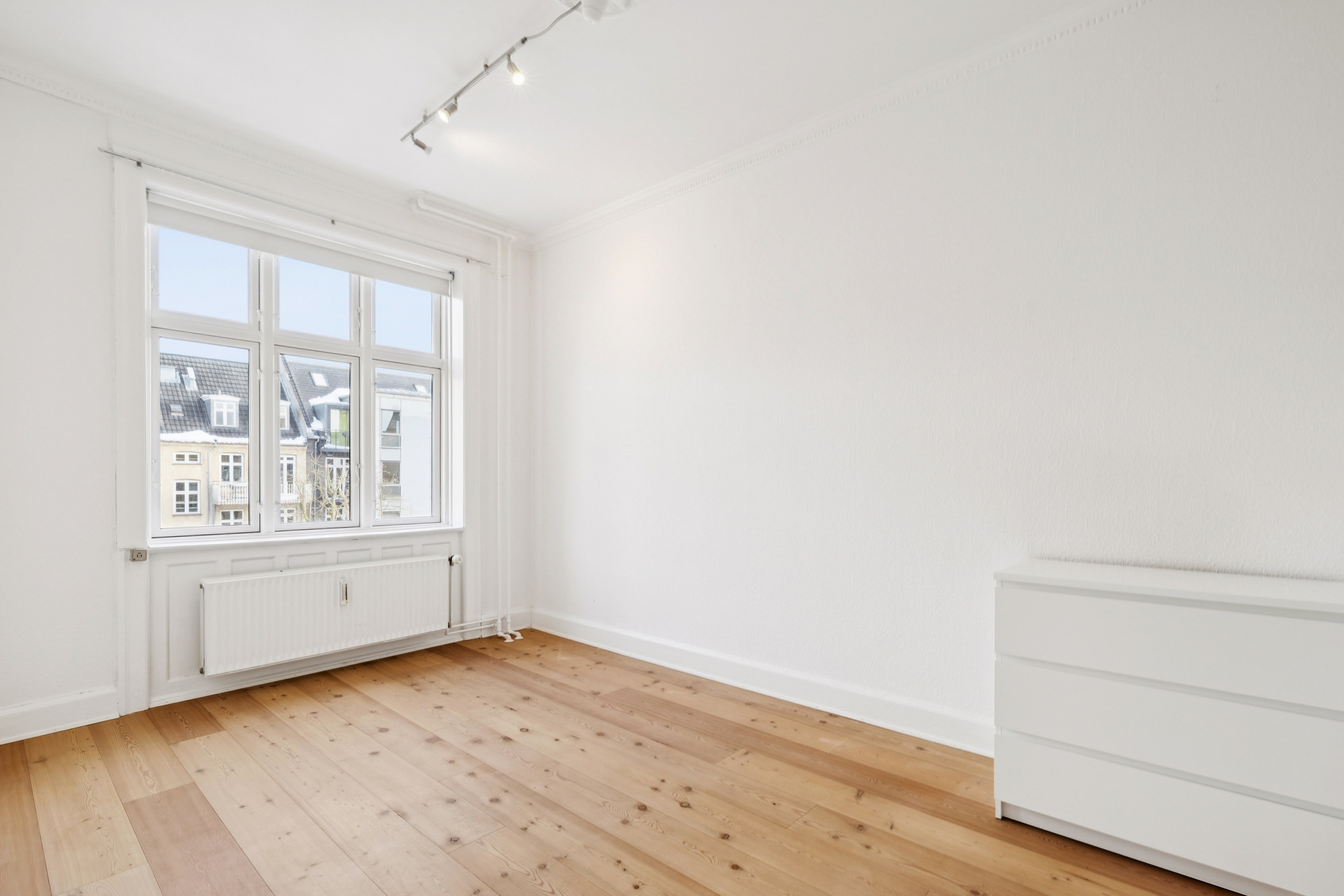 Fremhævet værelse billede i fuldskærmstilstand. Billede af Rolfsvej 16, 3. th., 2000 Frederiksberg