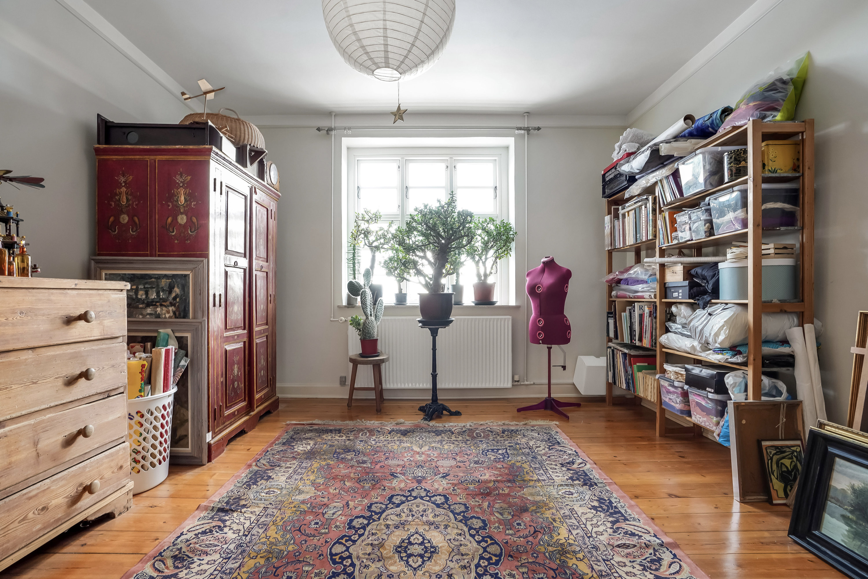 Fremhævet værelse billede i fuldskærmstilstand. Billede af Teisensvej 1, 5000 Odense C