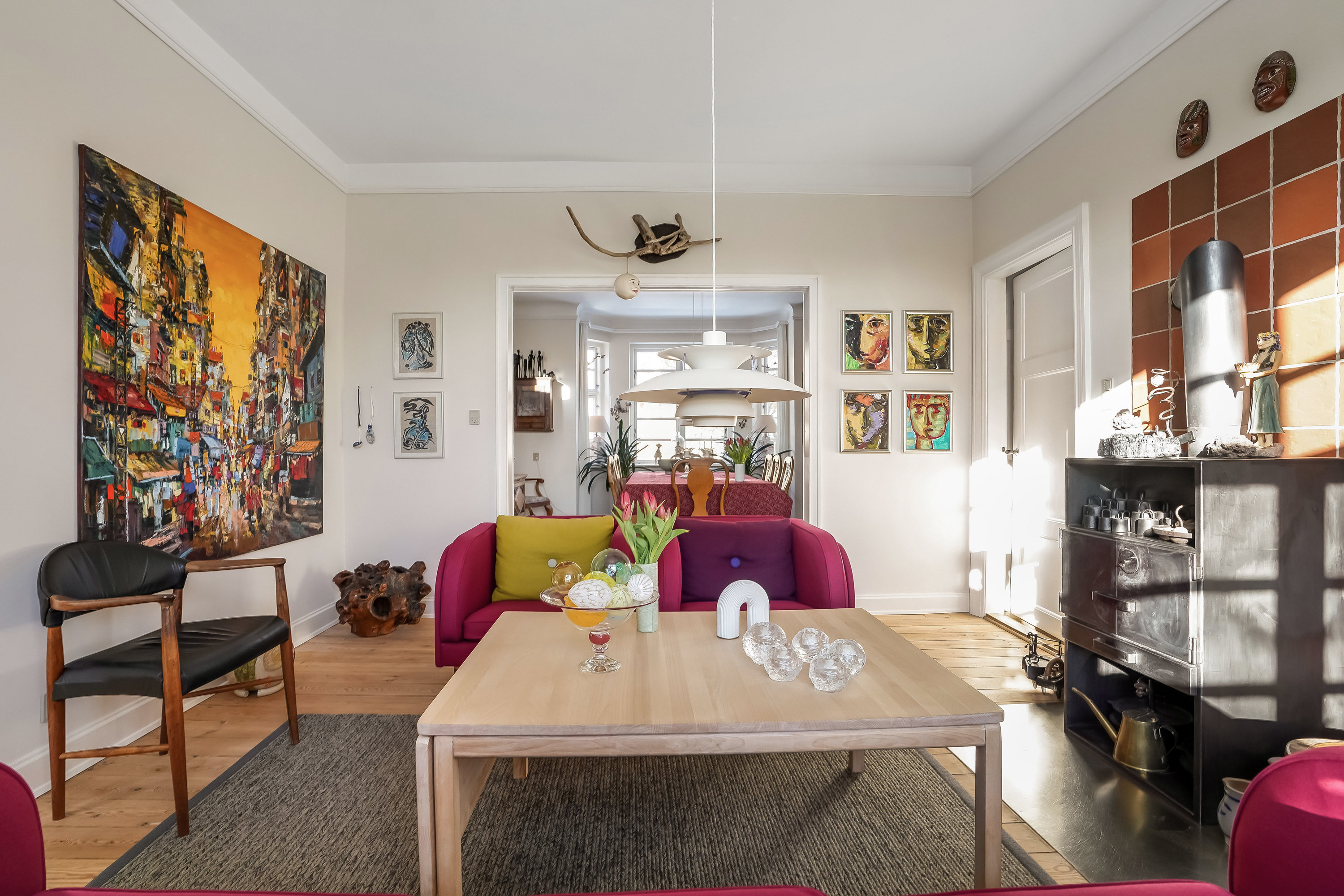 Fremhævet stue billede i fuldskærmstilstand. Billede af Teisensvej 1, 5000 Odense C