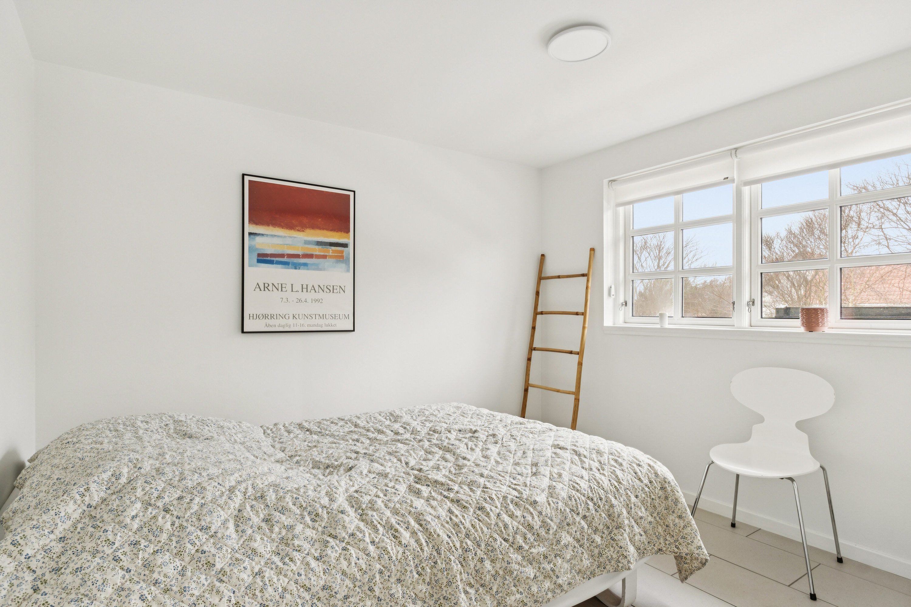 Fremhævet soveværelse billede i fuldskærmstilstand. Billede af Strandvejen 11, Tornby, 9850 Hirtshals