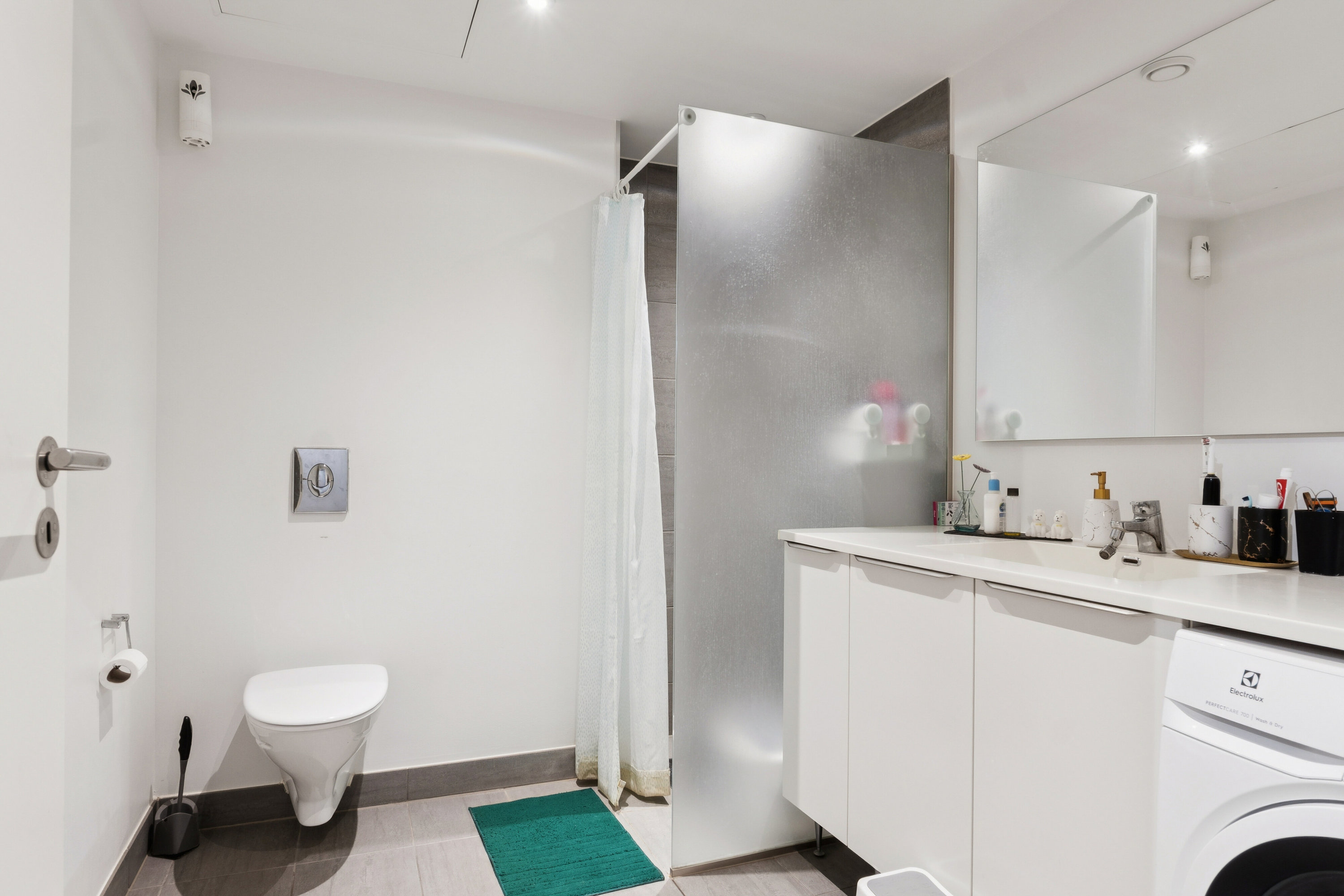 Fremhævet badeværelse billede i fuldskærmstilstand. Billede af Kirkebjerg Parkvej 2B, 5. mf., 2600 Glostrup