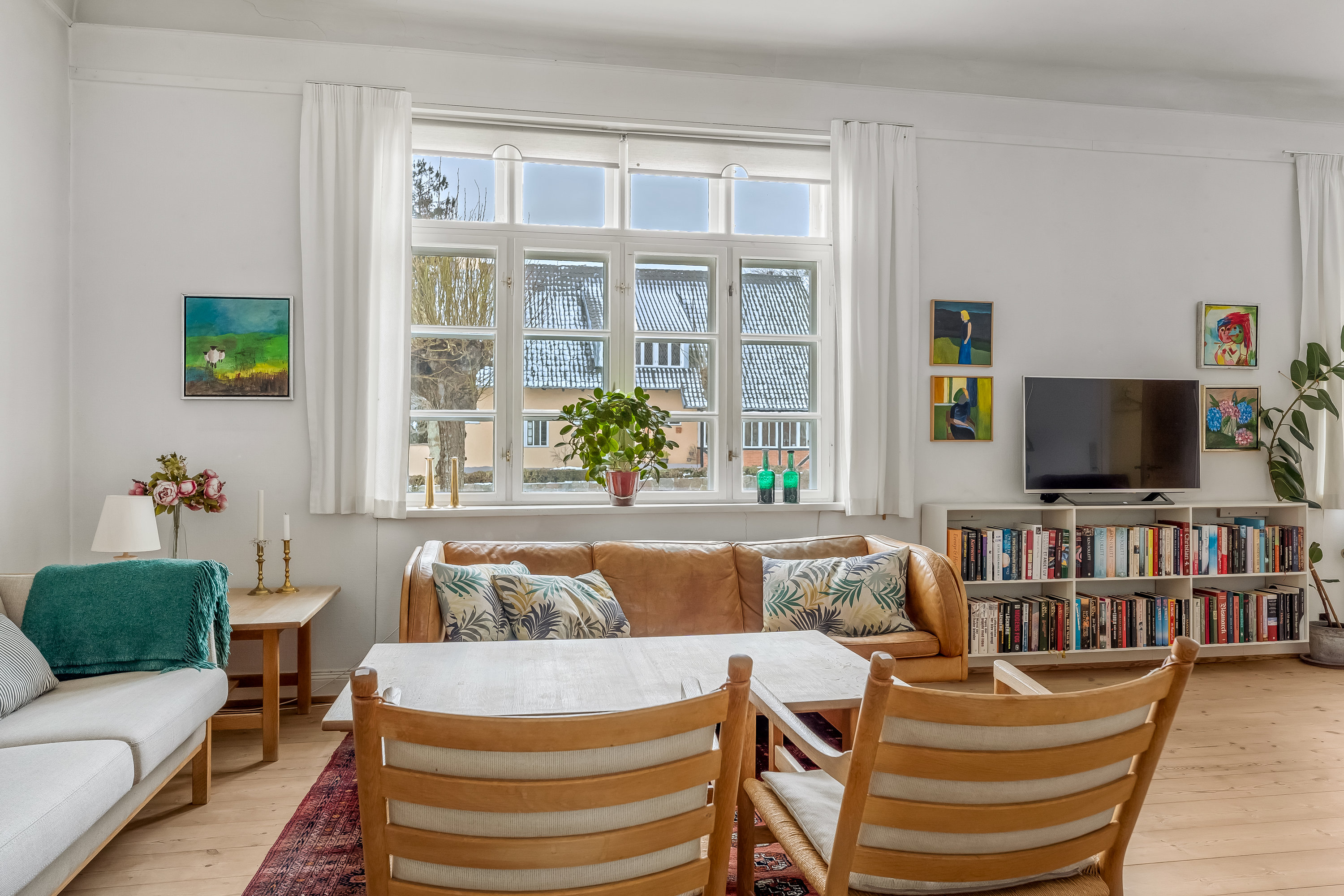 Fremhævet stue billede i fuldskærmstilstand. Billede af Søndre Boulevard 29, 4930 Maribo