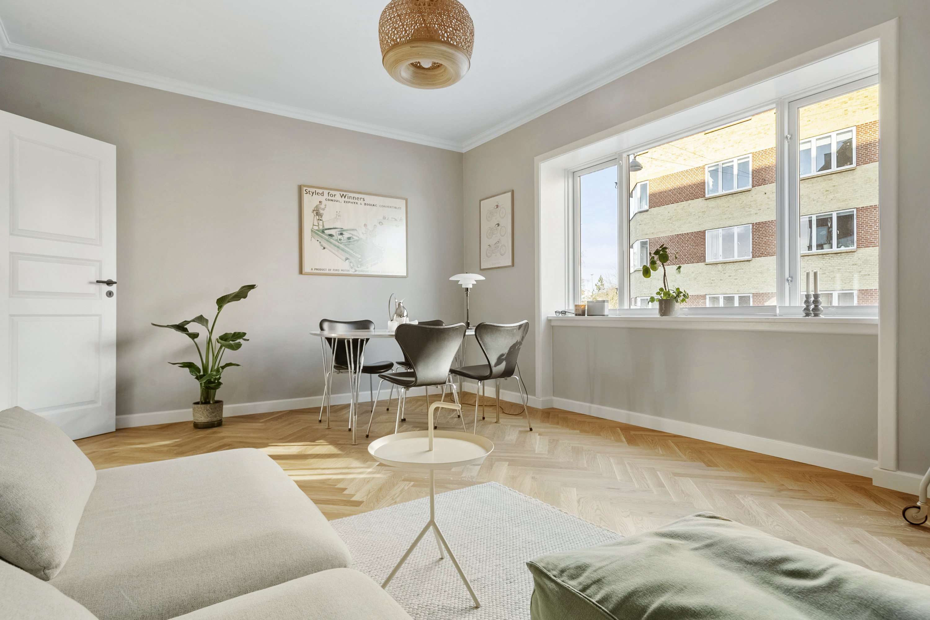 Fremhævet stue billede i fuldskærmstilstand. Billede af Ivar Huitfeldts Gade 81, st.. tv., Trøjborg , 8200 Aarhus N