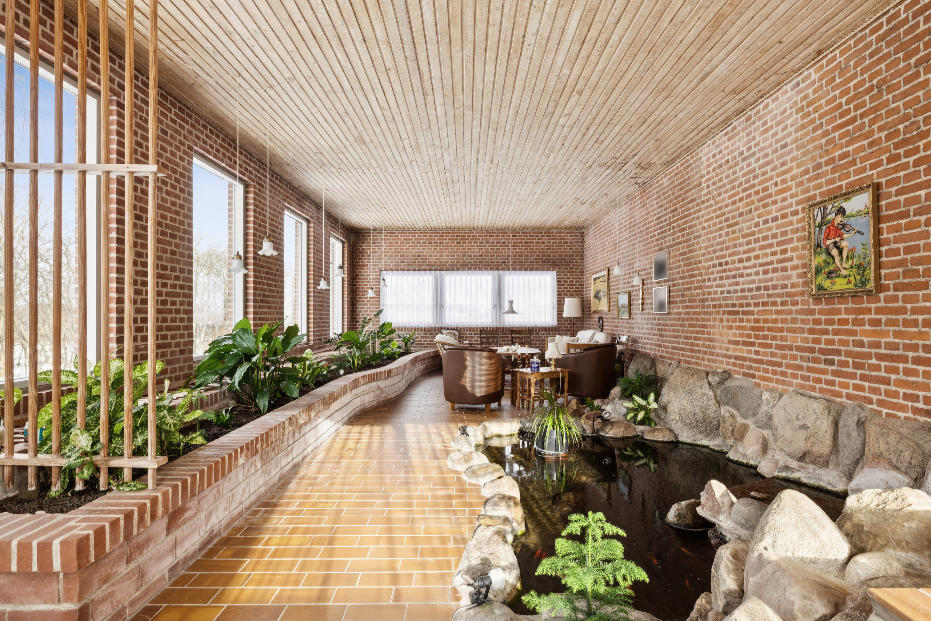 Fremhævet stue billede i fuldskærmstilstand. Billede af Løvskal Landevej 235, Vejrum, 8830 Tjele