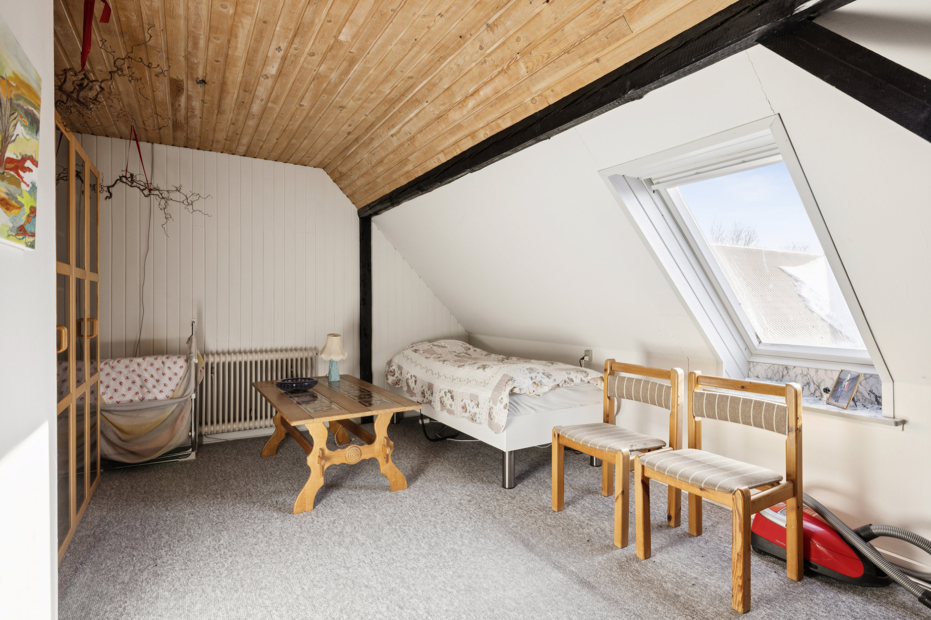 Fremhævet stue billede i fuldskærmstilstand. Billede af Løvskal Landevej 235, Vejrum, 8830 Tjele