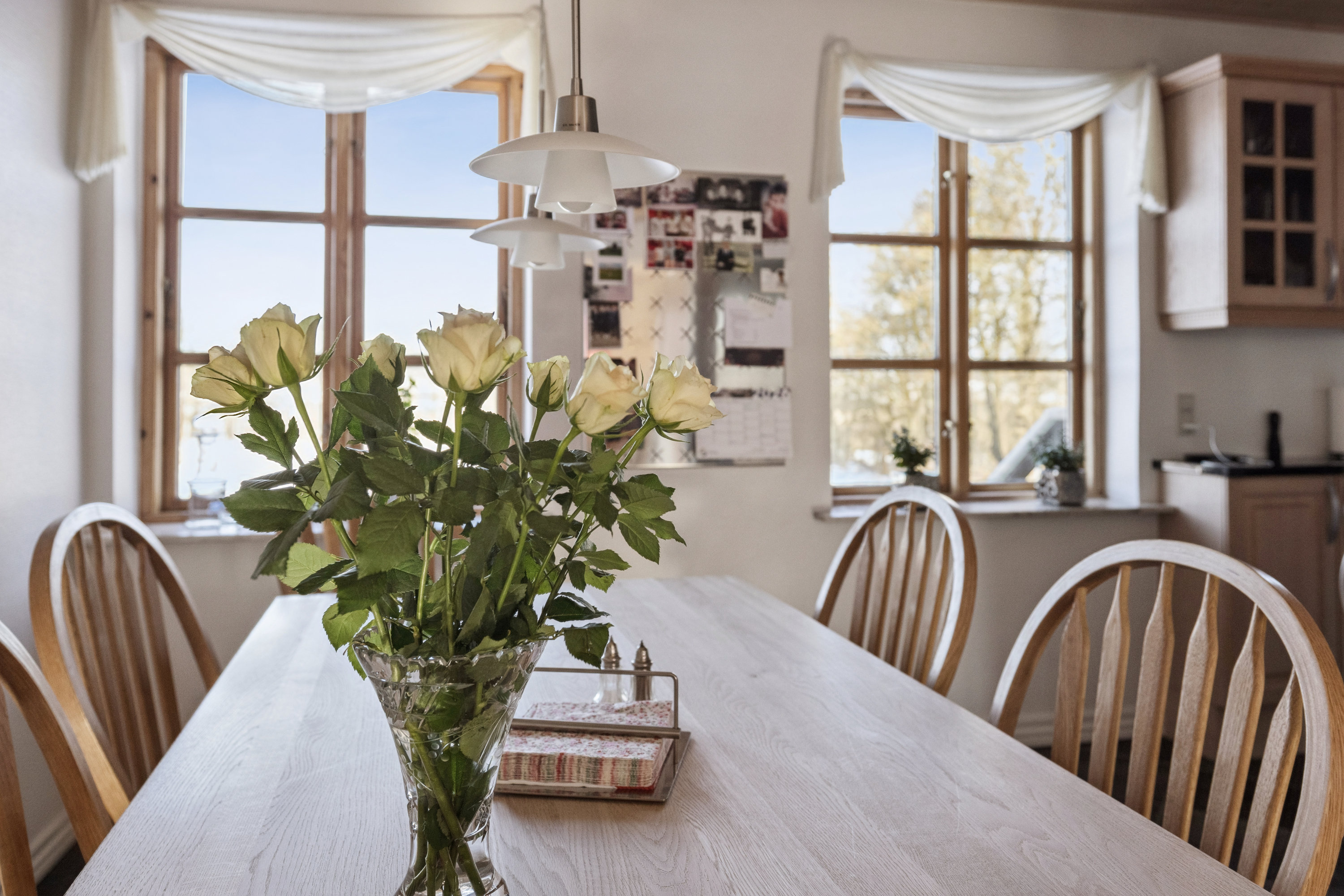 Fremhævet spisestue billede i fuldskærmstilstand. Billede af Løvskal Landevej 235, Vejrum, 8830 Tjele