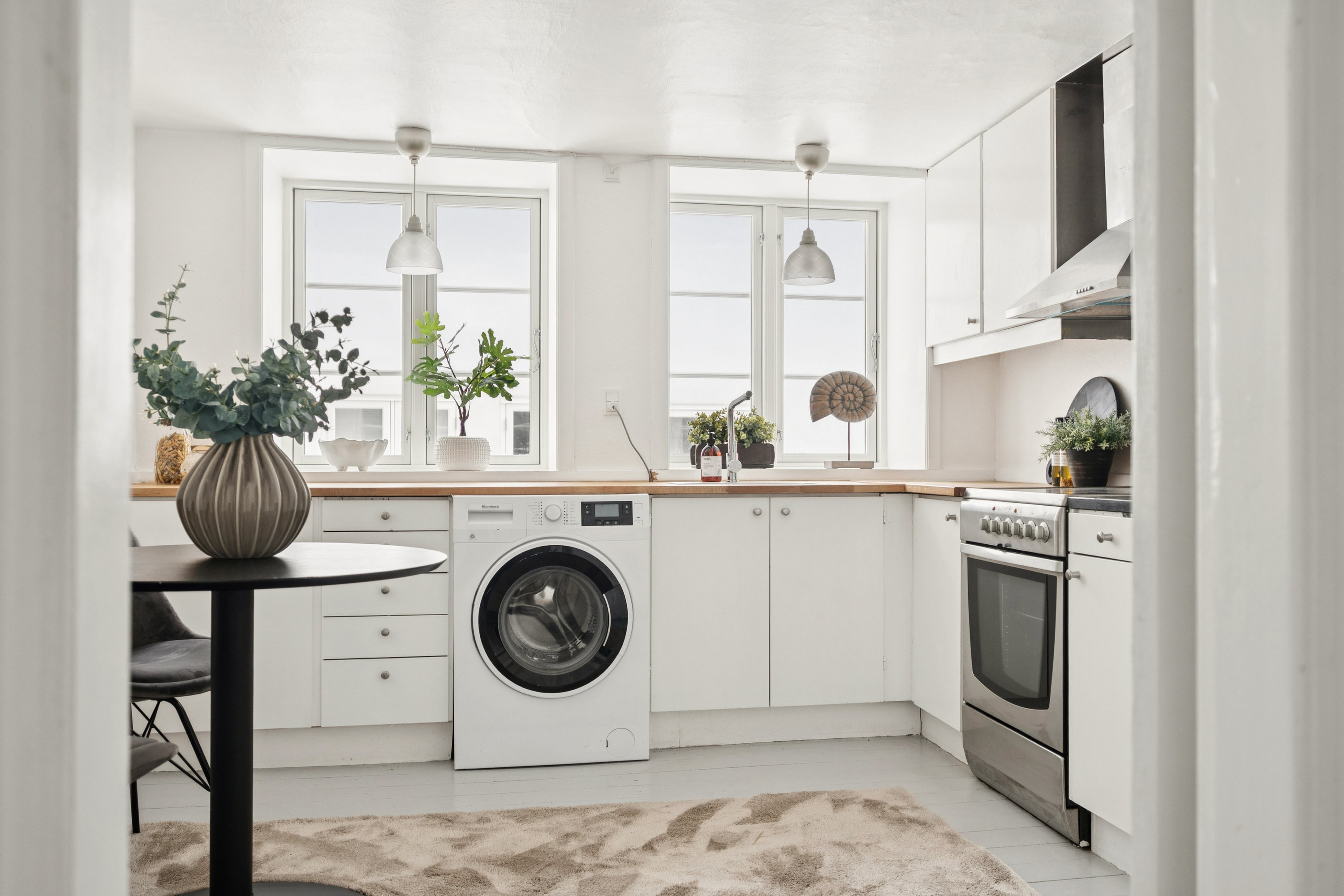 Fremhævet køkken billede i fuldskærmstilstand. Billede af Torvegade 1C, 1. th., 3000 Helsingør