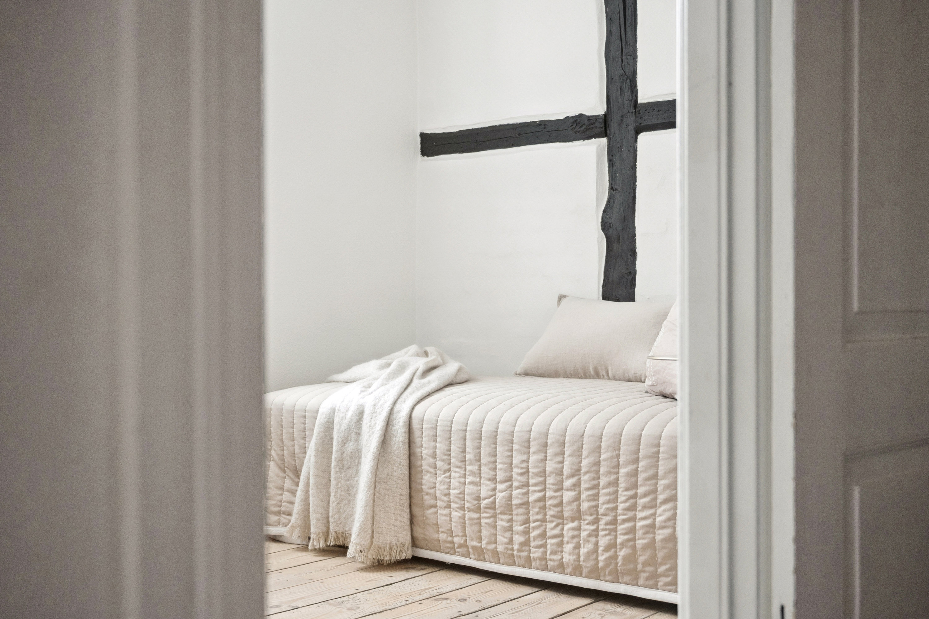 Fremhævet værelse billede i fuldskærmstilstand. Billede af Torvegade 1C, 1. th., 3000 Helsingør