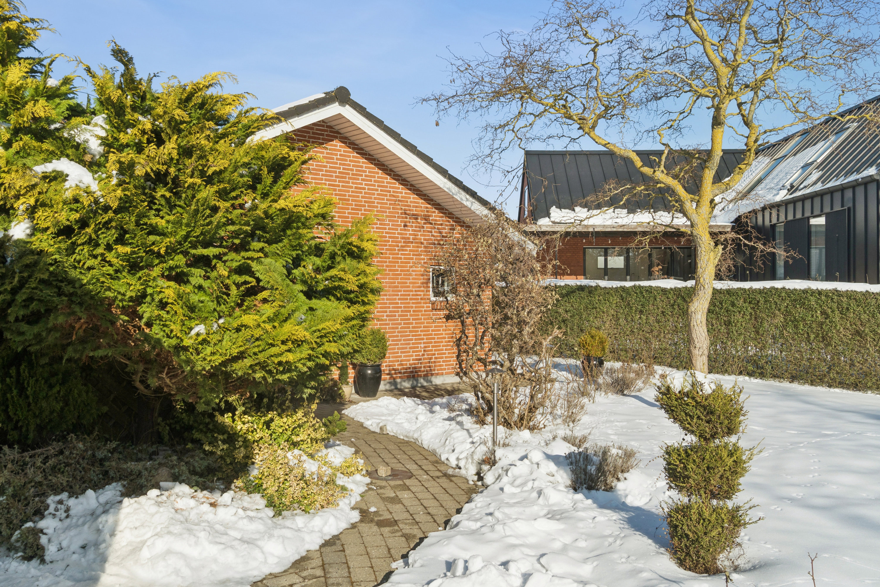 Fremhævet ejendommen billede i fuldskærmstilstand. Billede af Poul Helgesens Vej 21, 8260 Viby J