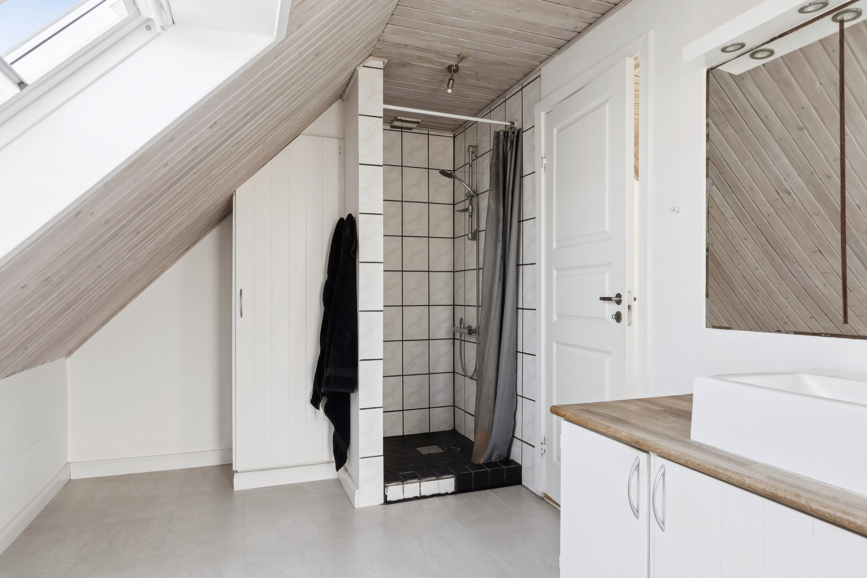 Fremhævet  billede i fuldskærmstilstand. Billede af Kæragervej 15, Gårslev, 7080 Børkop