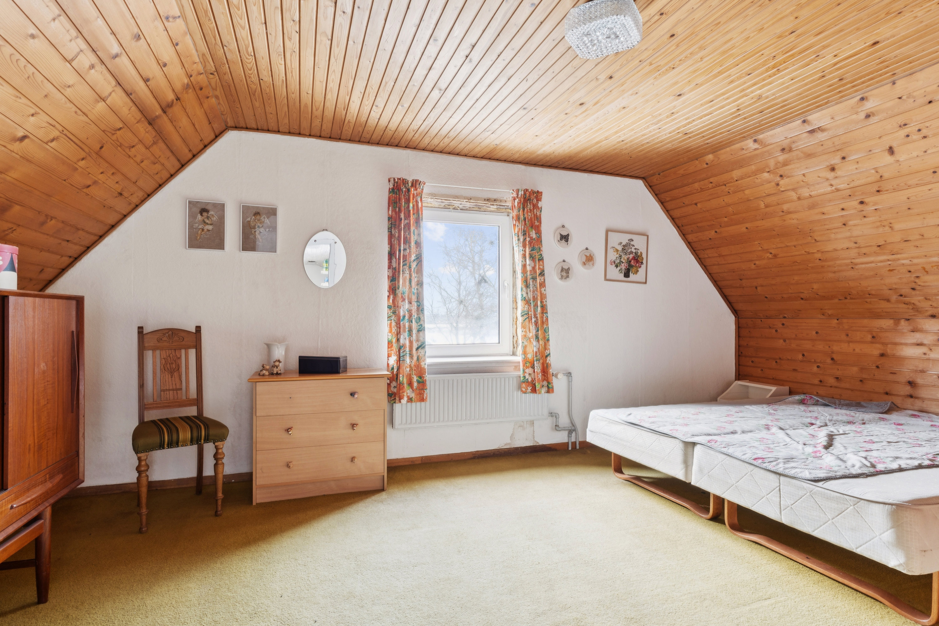 Fremhævet soveværelse billede i fuldskærmstilstand. Billede af Smedevej 3, 9870 Sindal