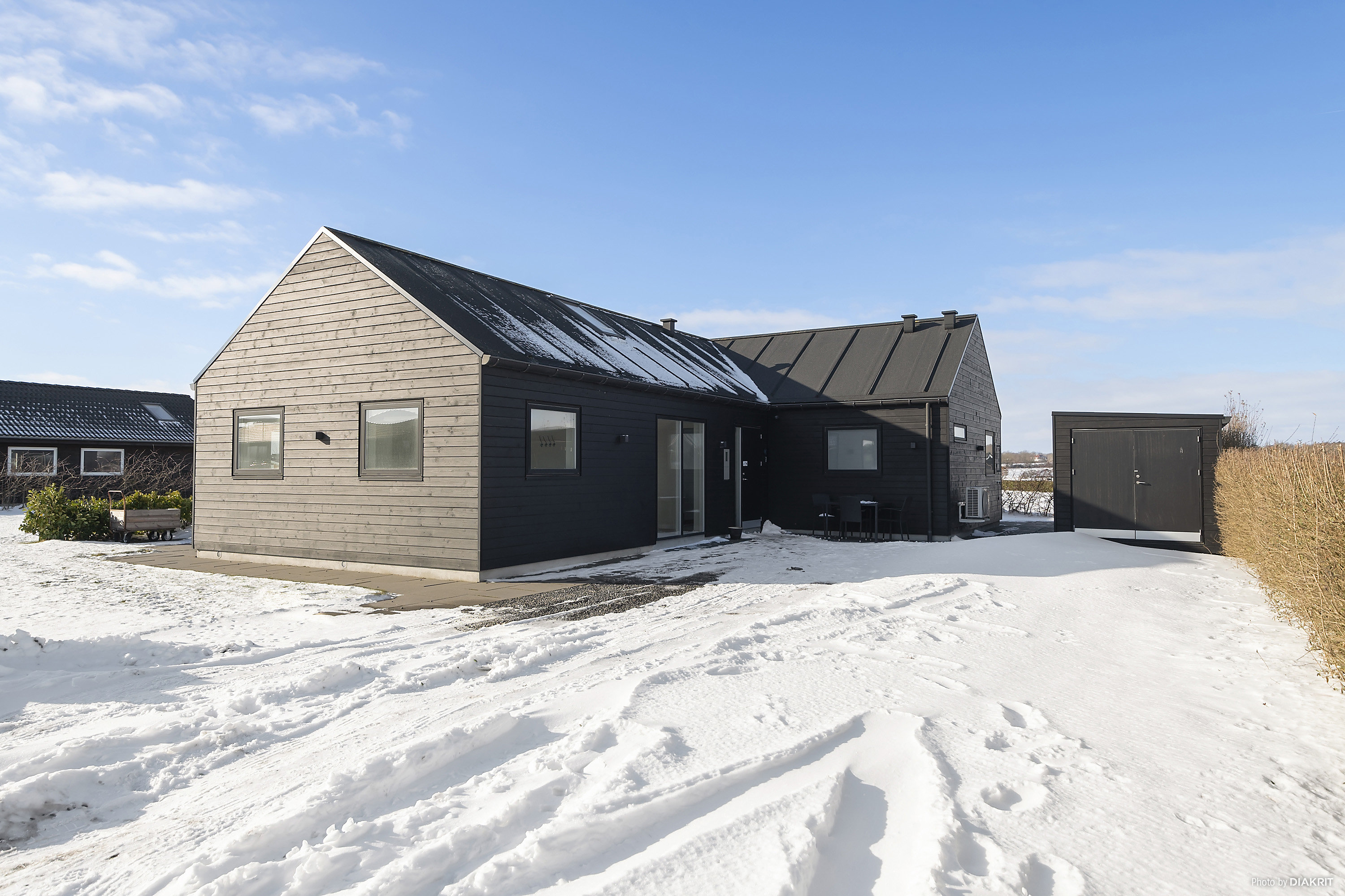 Fremhævet ejendommen billede i fuldskærmstilstand. Billede af Strandvænget 5, Saksild Str, 8300 Odder