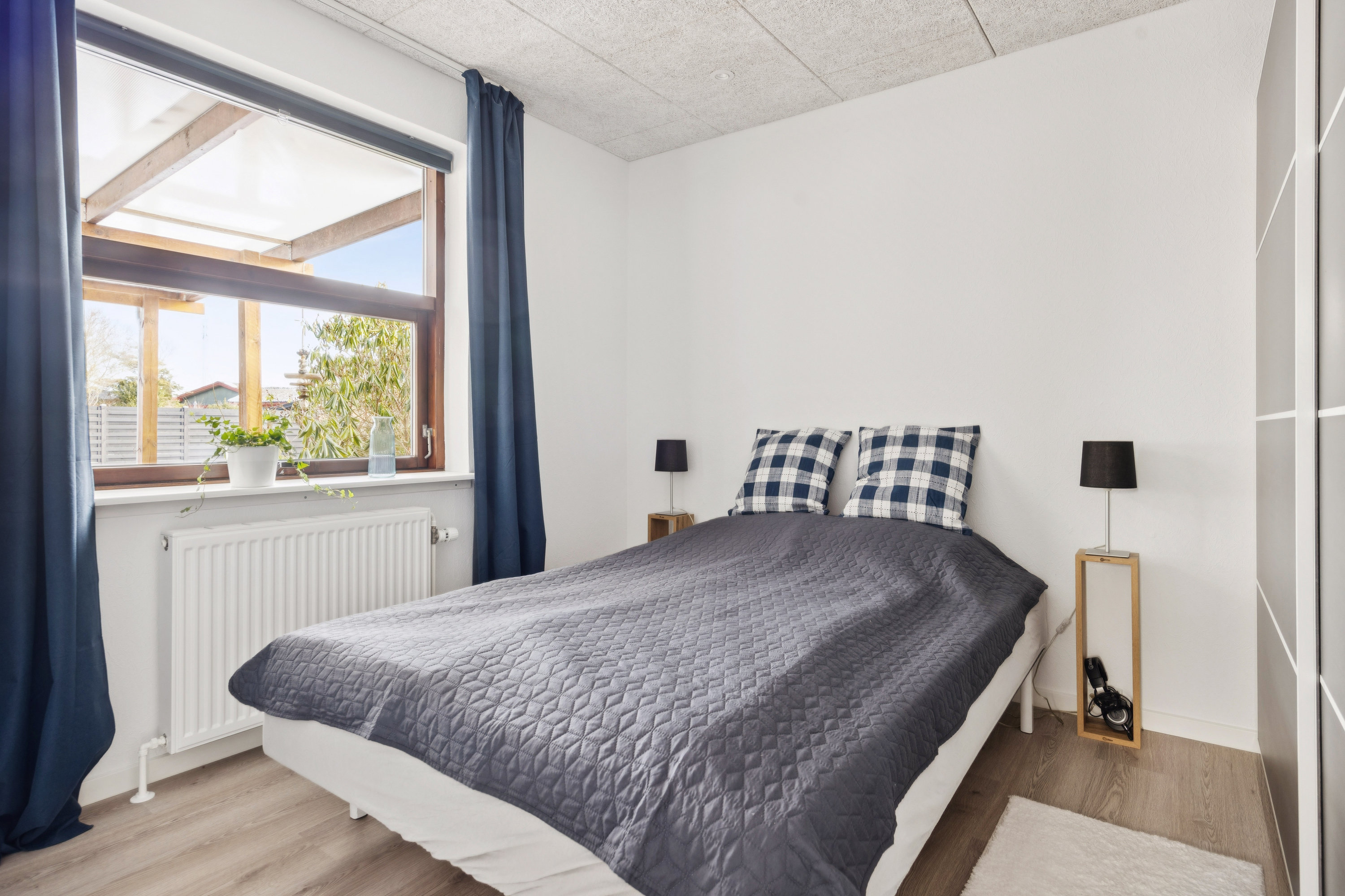 Fremhævet værelse billede i fuldskærmstilstand. Billede af Emmersbækvej 63, 9850 Hirtshals