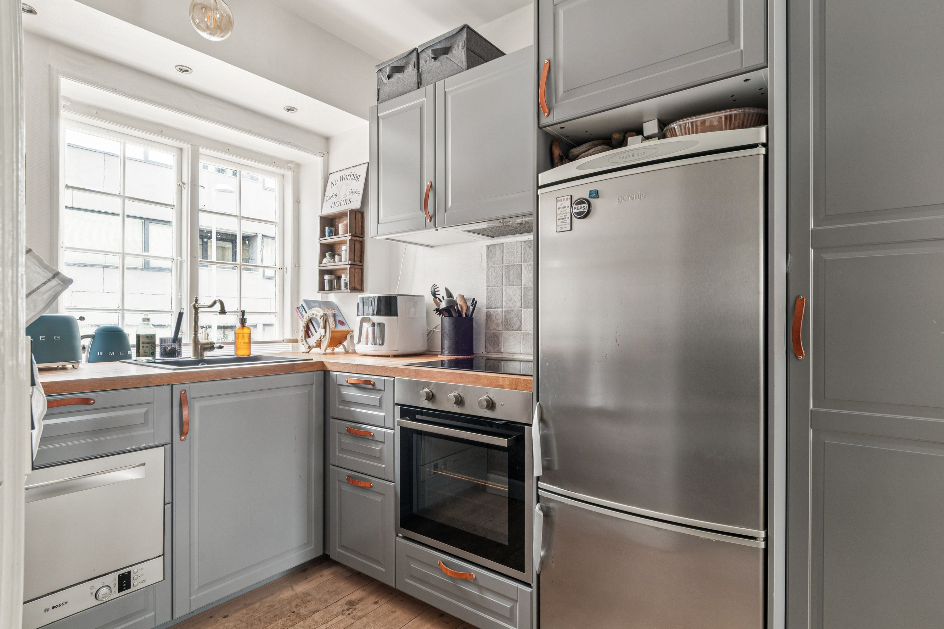 Fremhævet køkken billede i fuldskærmstilstand. Billede af Bragesvej 35, st.. th., 3000 Helsingør