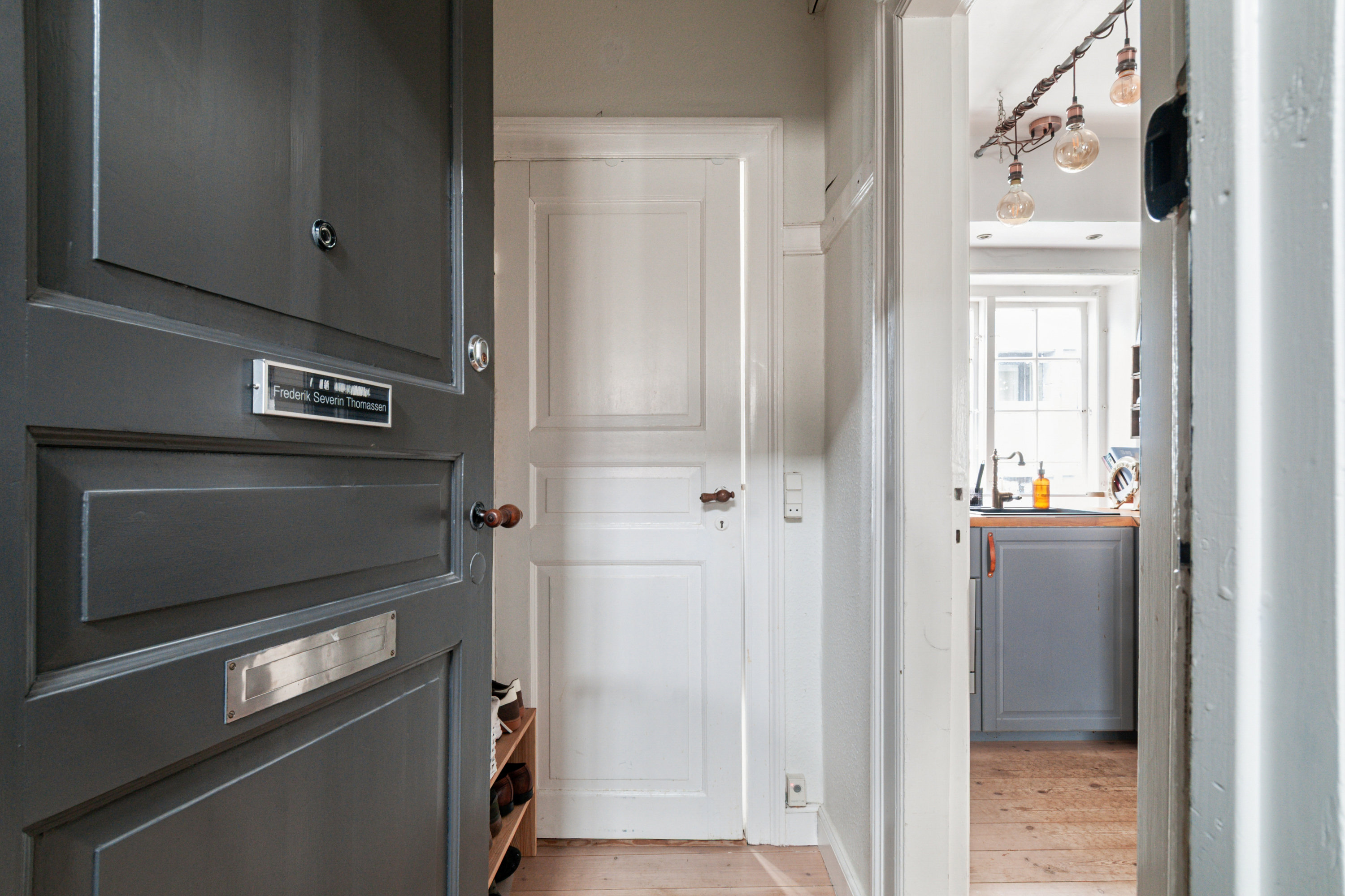 Fremhævet entré billede i fuldskærmstilstand. Billede af Bragesvej 35, st.. th., 3000 Helsingør