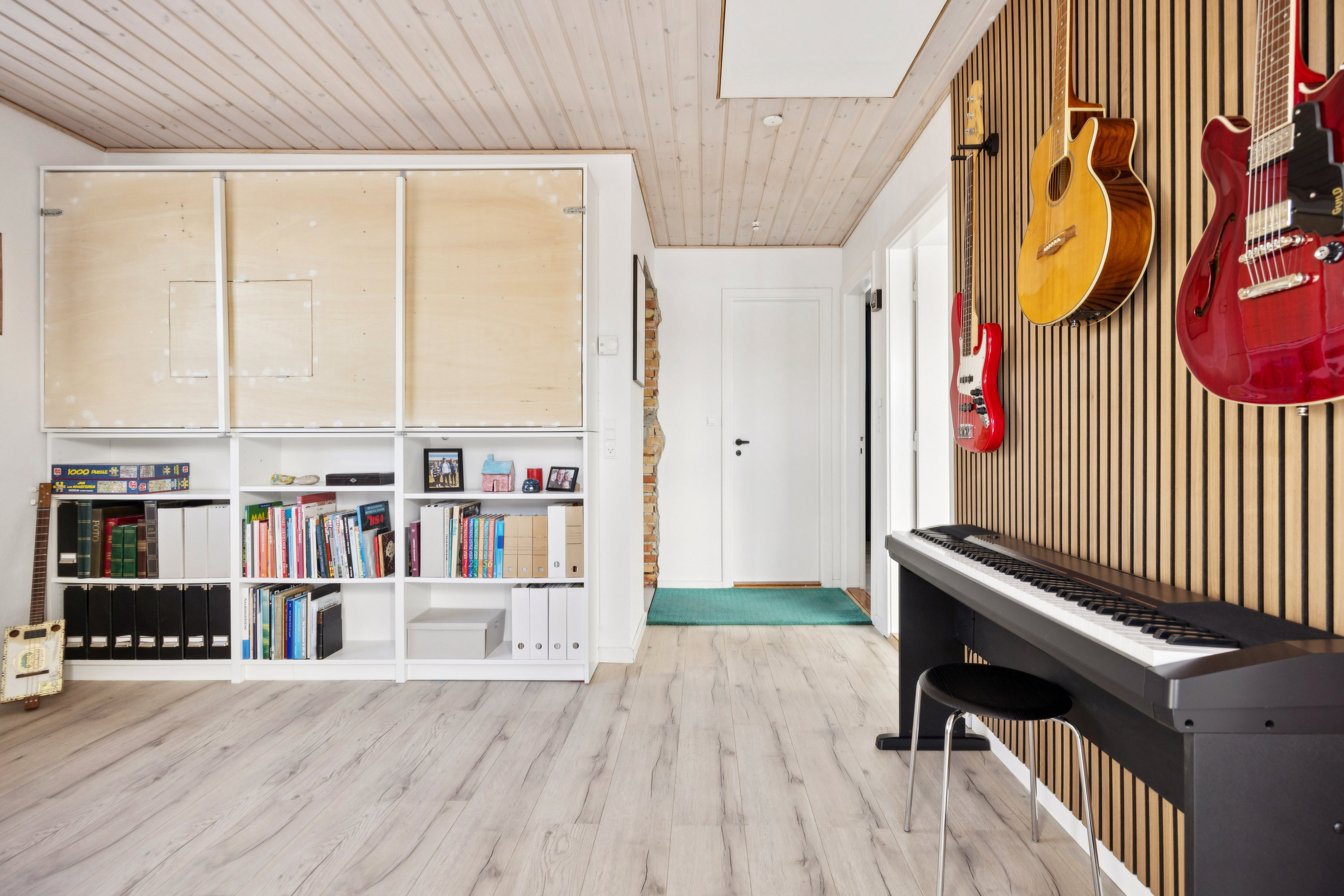 Fremhævet værelse billede i fuldskærmstilstand. Billede af Emmersbækvej 63, 9850 Hirtshals