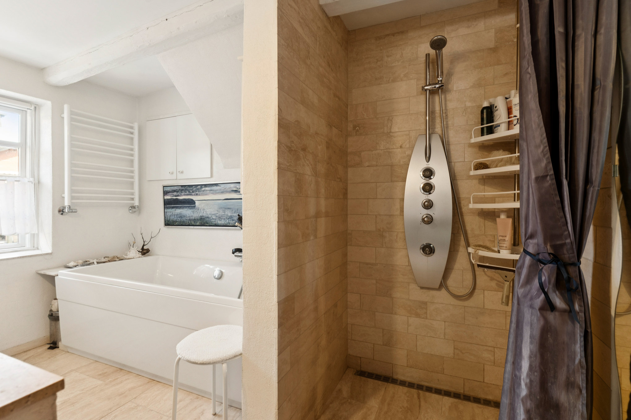 Fremhævet badeværelse billede i fuldskærmstilstand. Billede af Kallehavevej 51, Tebbestrup, 8940 Randers SV