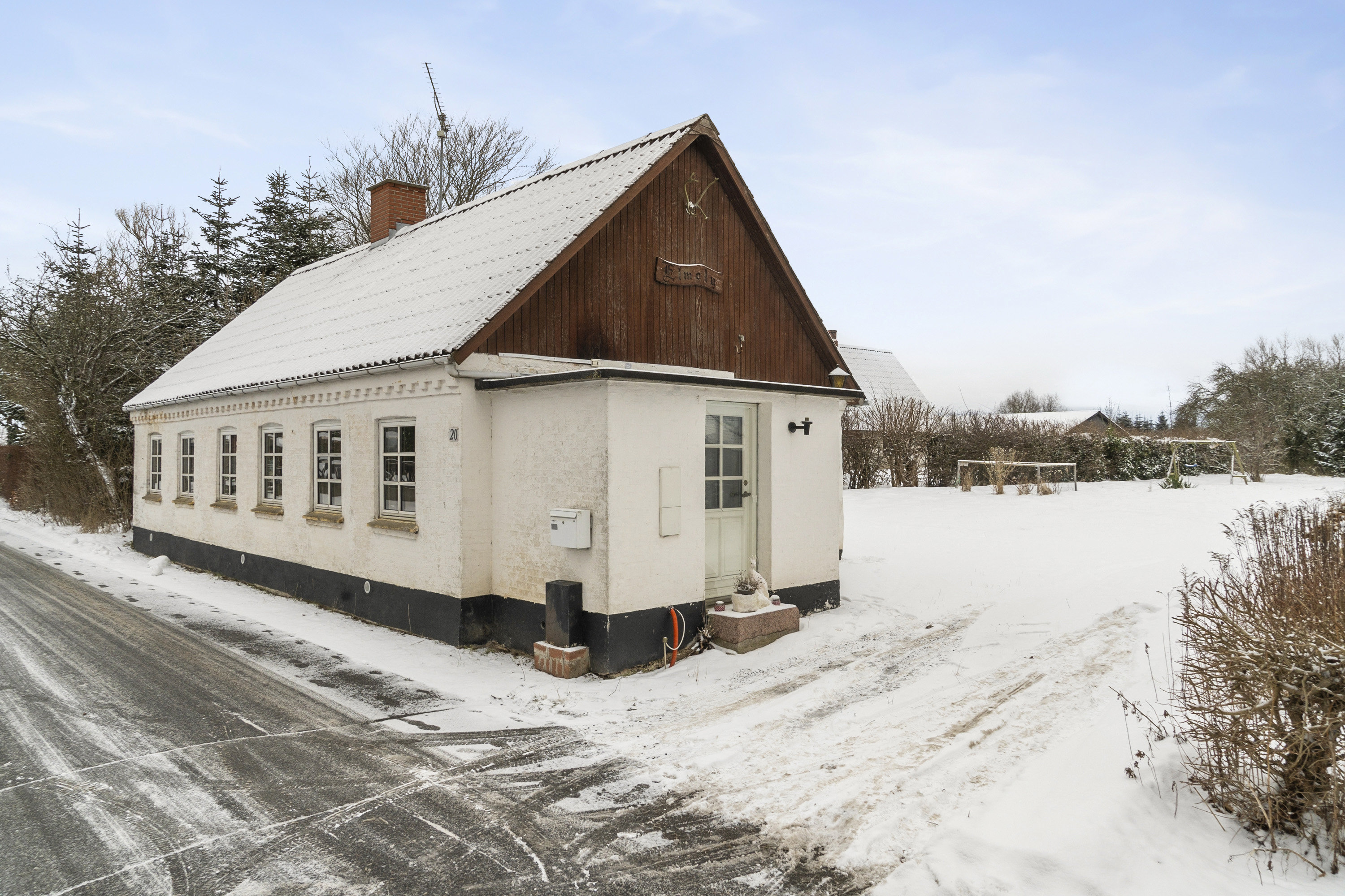 Fremhævet ejendommen billede i fuldskærmstilstand. Billede af Allesøvej 20, Allesø, 5270 Odense N