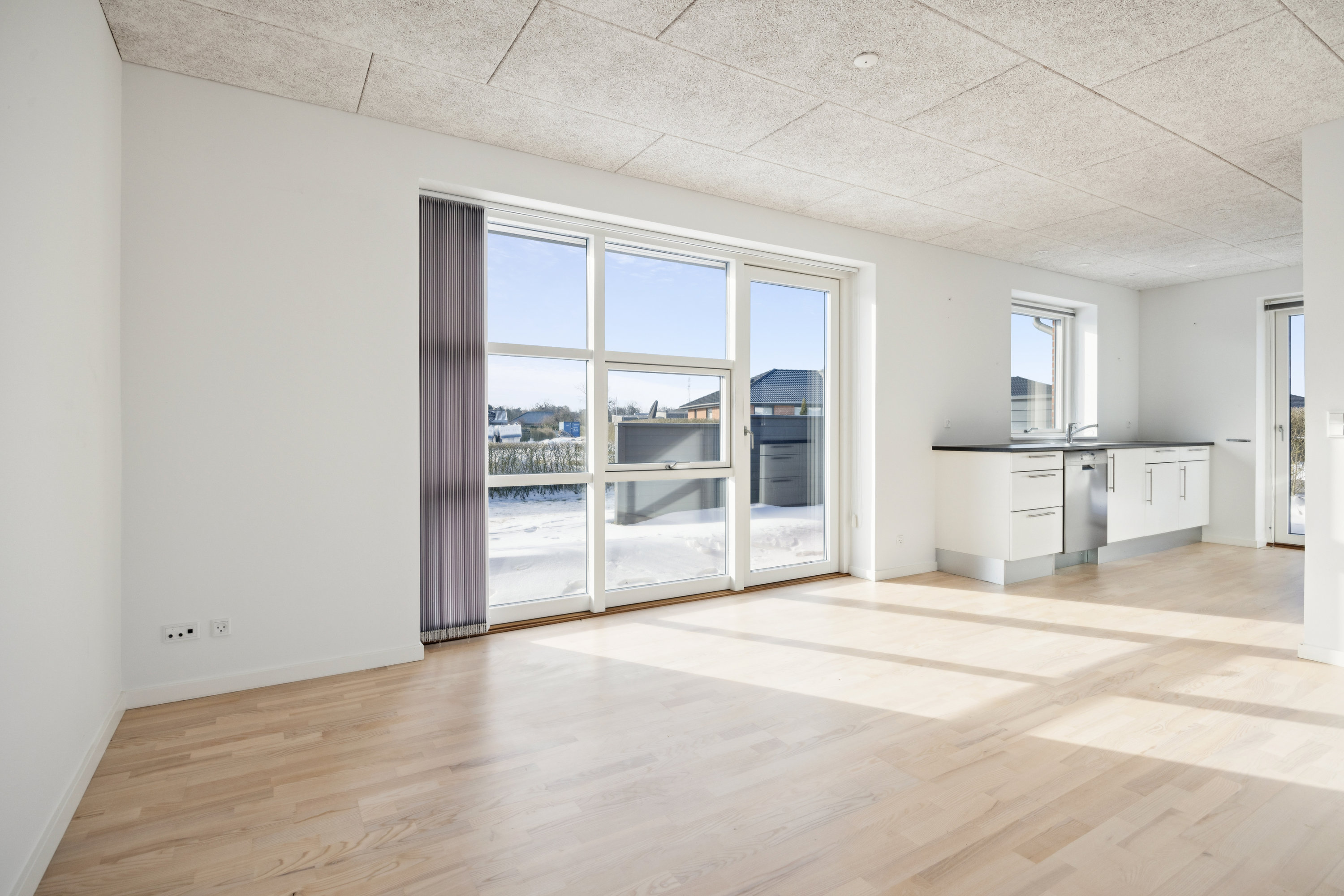 Fremhævet stue billede i fuldskærmstilstand. Billede af Bilgårdsvej 21E, 9382 Tylstrup