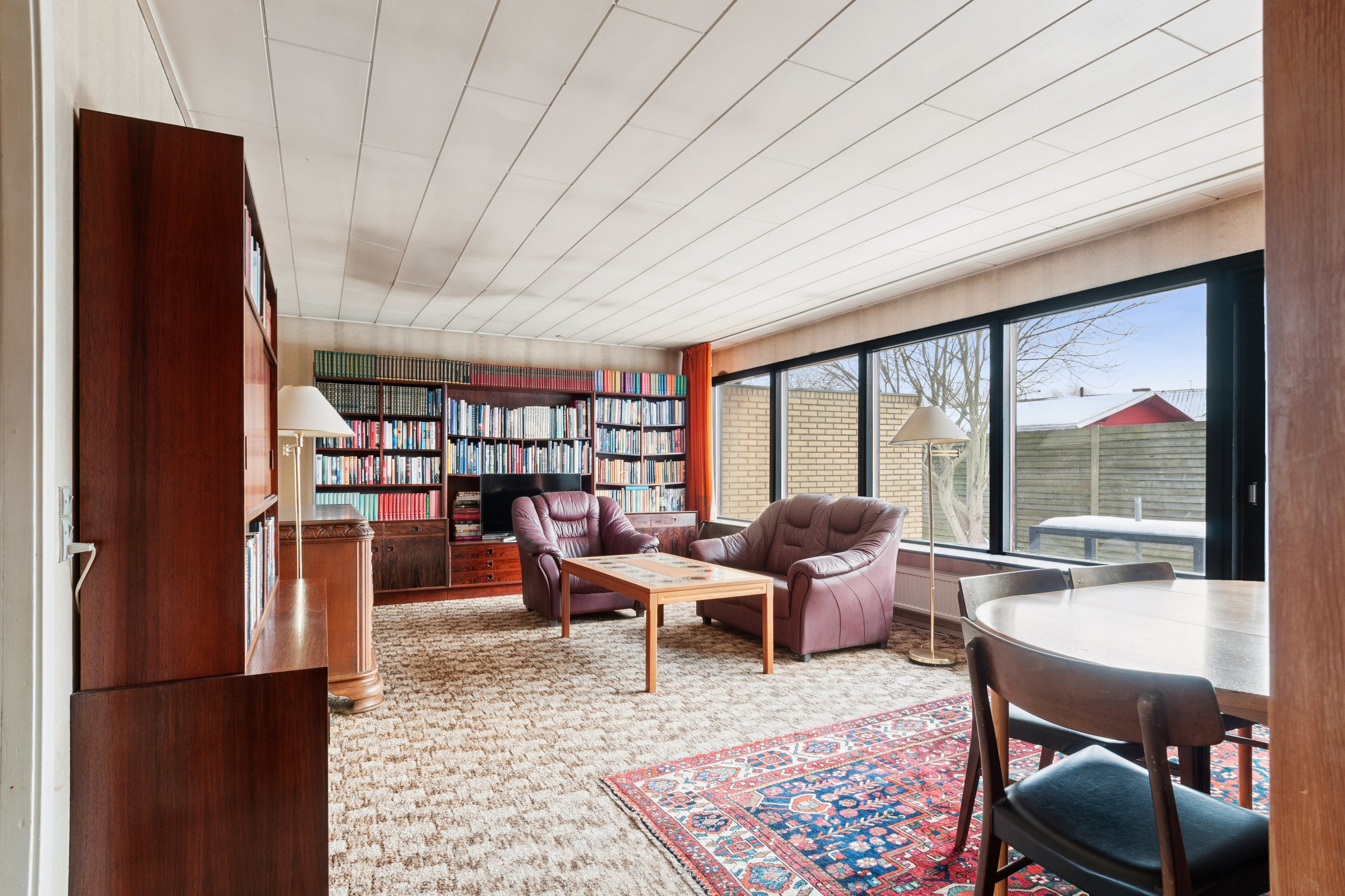 Fremhævet stue billede i fuldskærmstilstand. Billede af Kongelundsvej 467, 2770 Kastrup