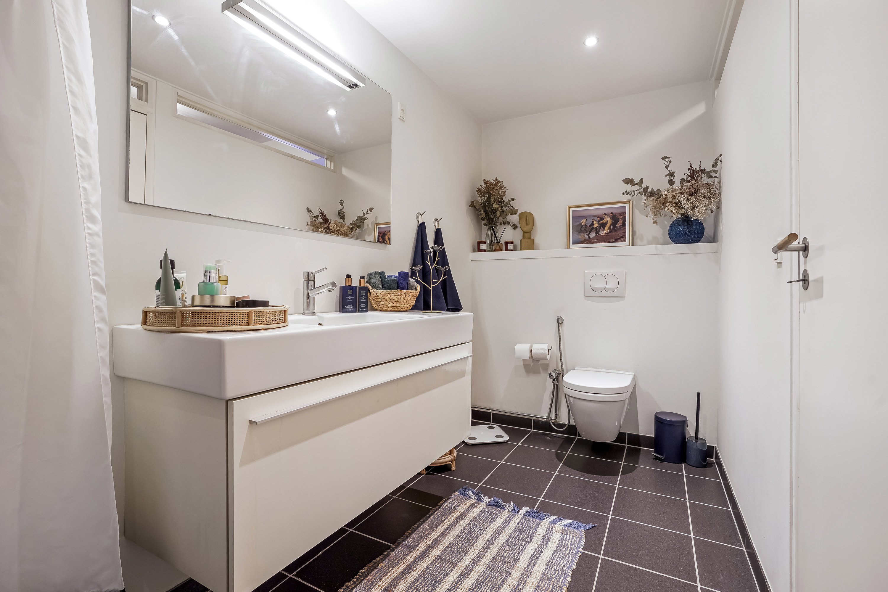 Fremhævet toilet billede i fuldskærmstilstand. Billede af Promenadebyen 2, st.. 2., 5000 Odense C