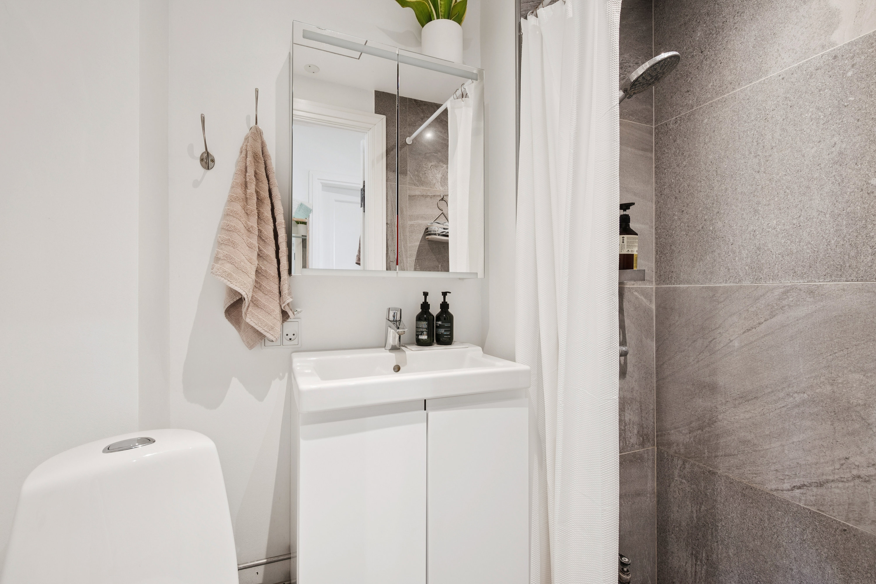 Fremhævet  billede i fuldskærmstilstand. Billede af Vigerslevvej 50A, 1. th., 2500 Valby