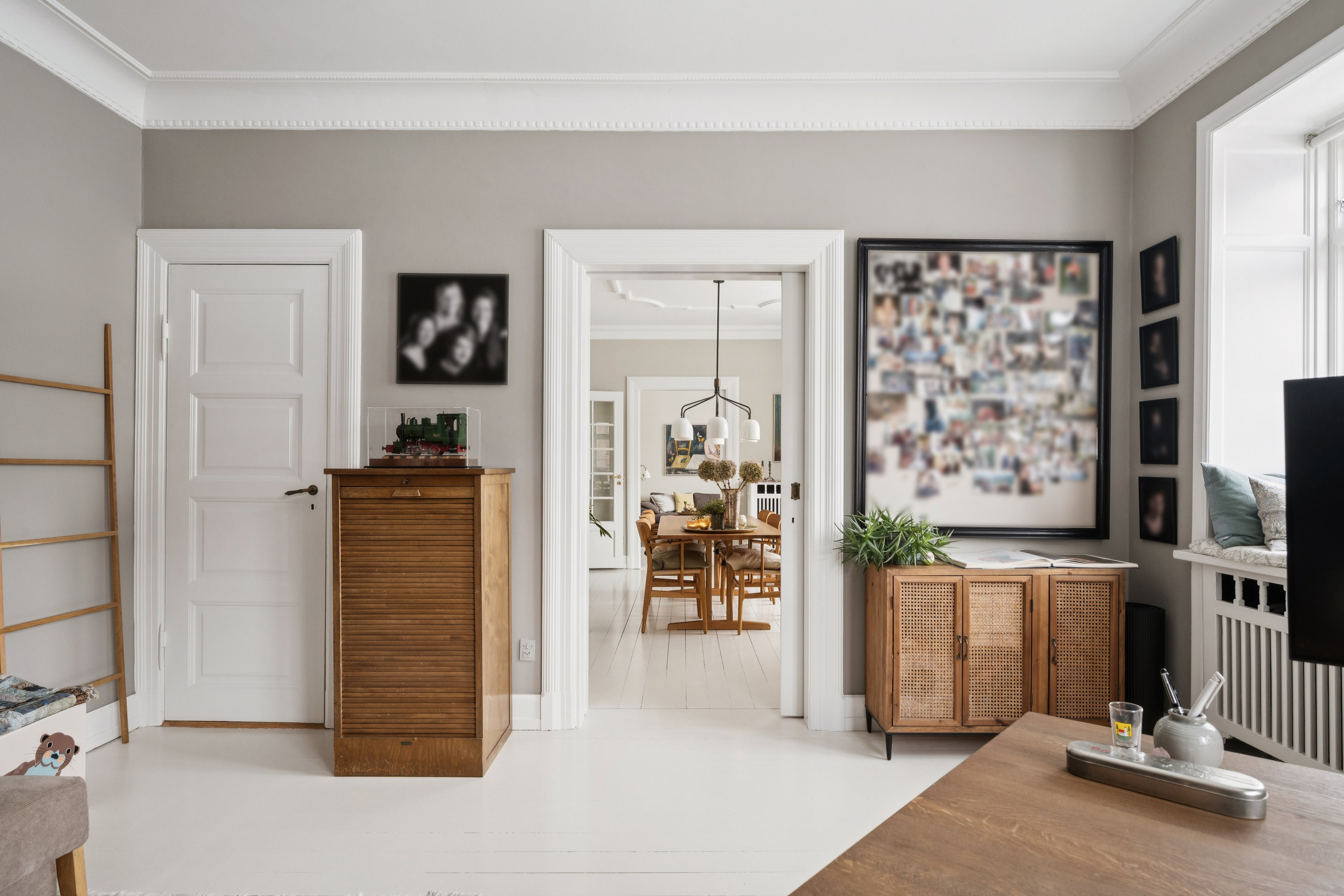 Fremhævet stue billede i fuldskærmstilstand. Billede af Stadion Allé 33, st.. th., 8000 Aarhus C