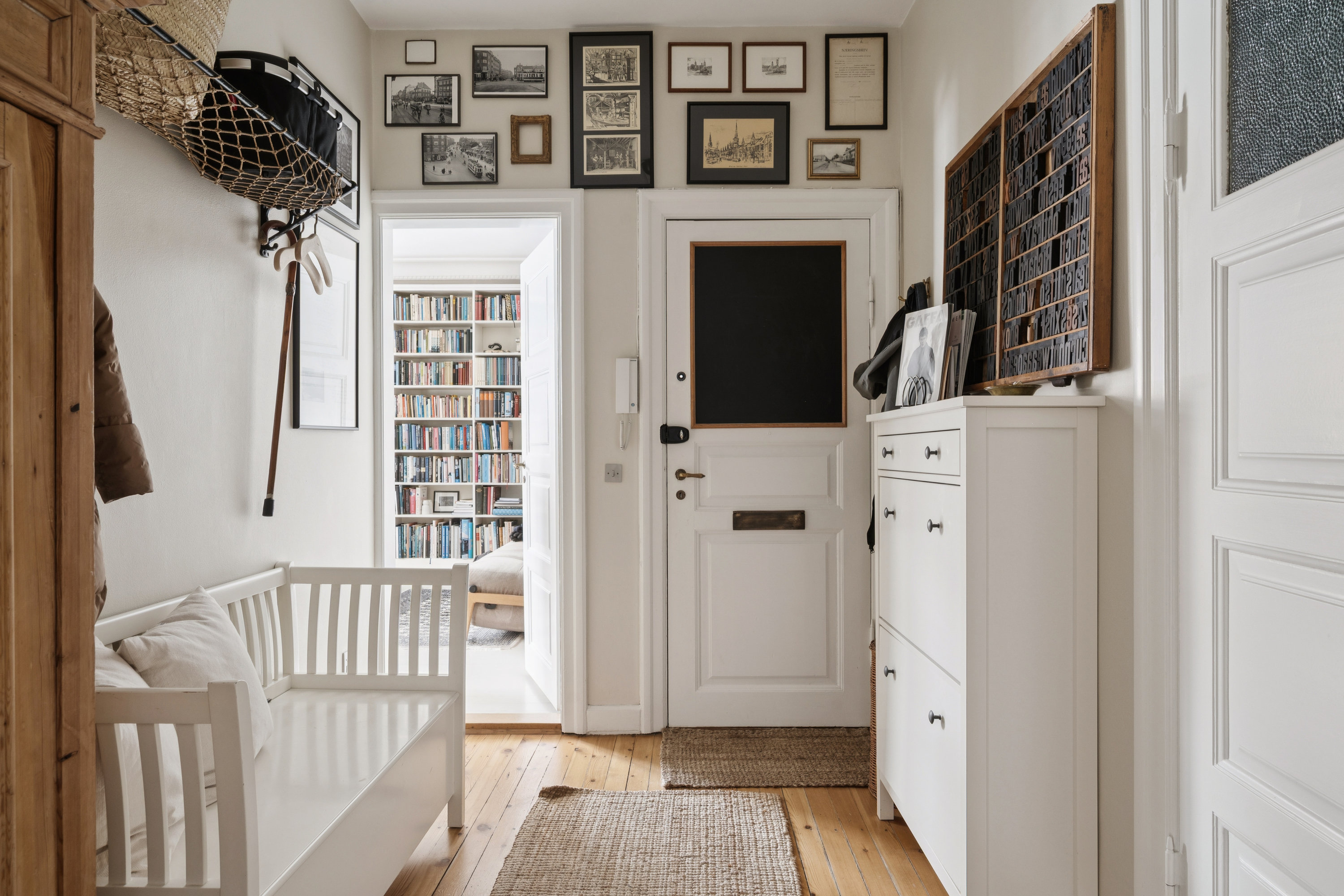 Fremhævet entré billede i fuldskærmstilstand. Billede af Stadion Allé 33, st.. th., 8000 Aarhus C